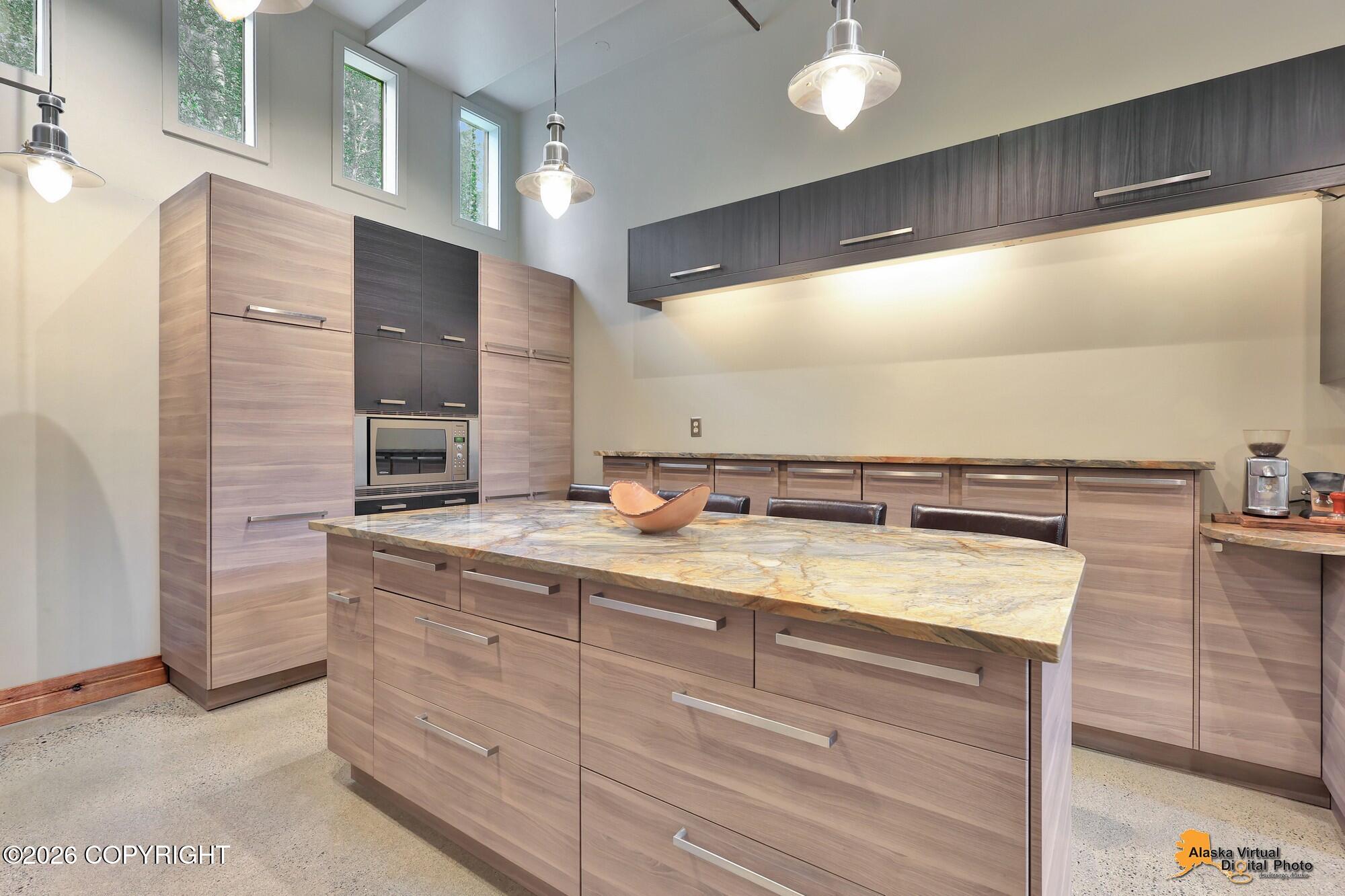 19042 Baidarka Street Property Photo 14