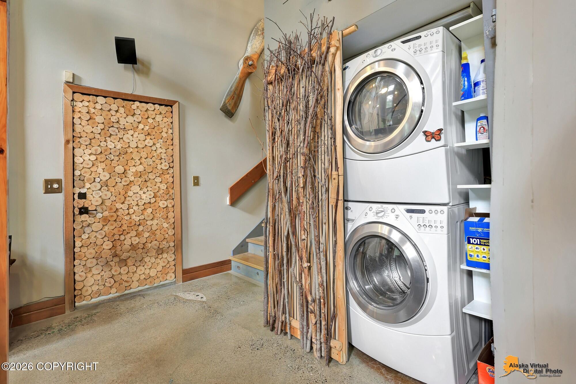 19042 Baidarka Street Property Photo 33
