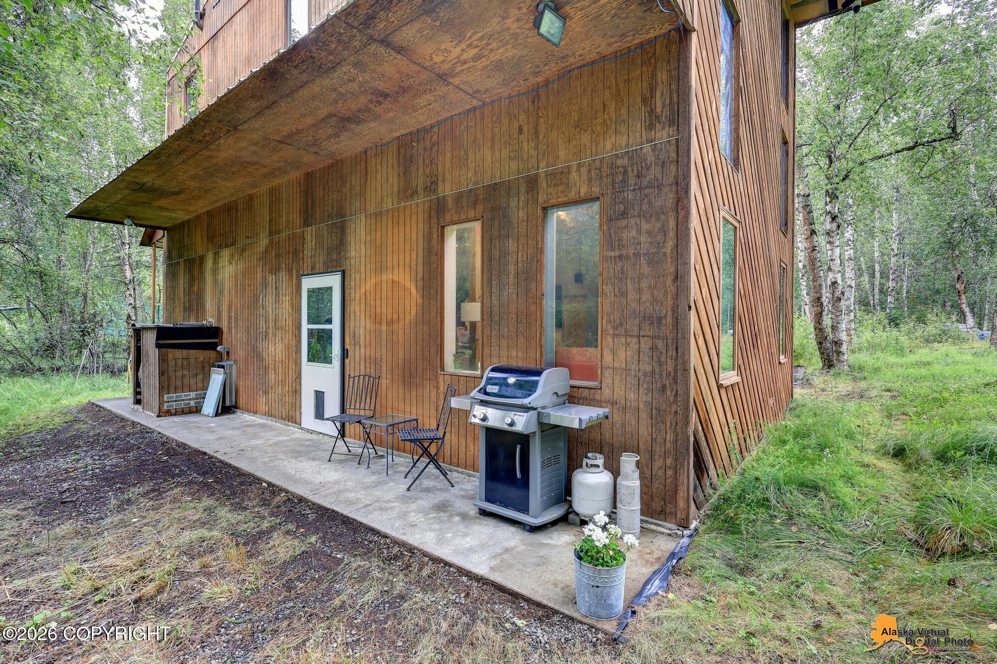 19042 Baidarka Street Property Photo 34