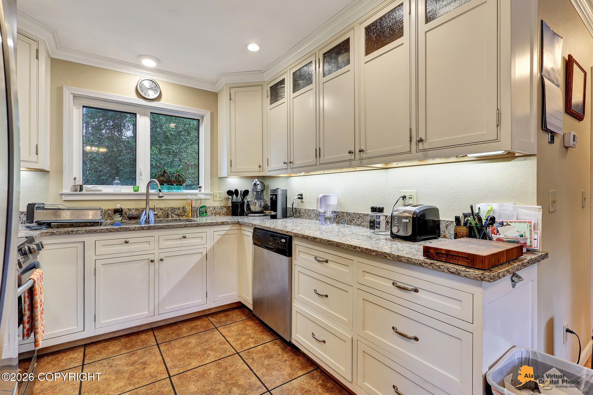6231 West Tree Drive Property Photo 19