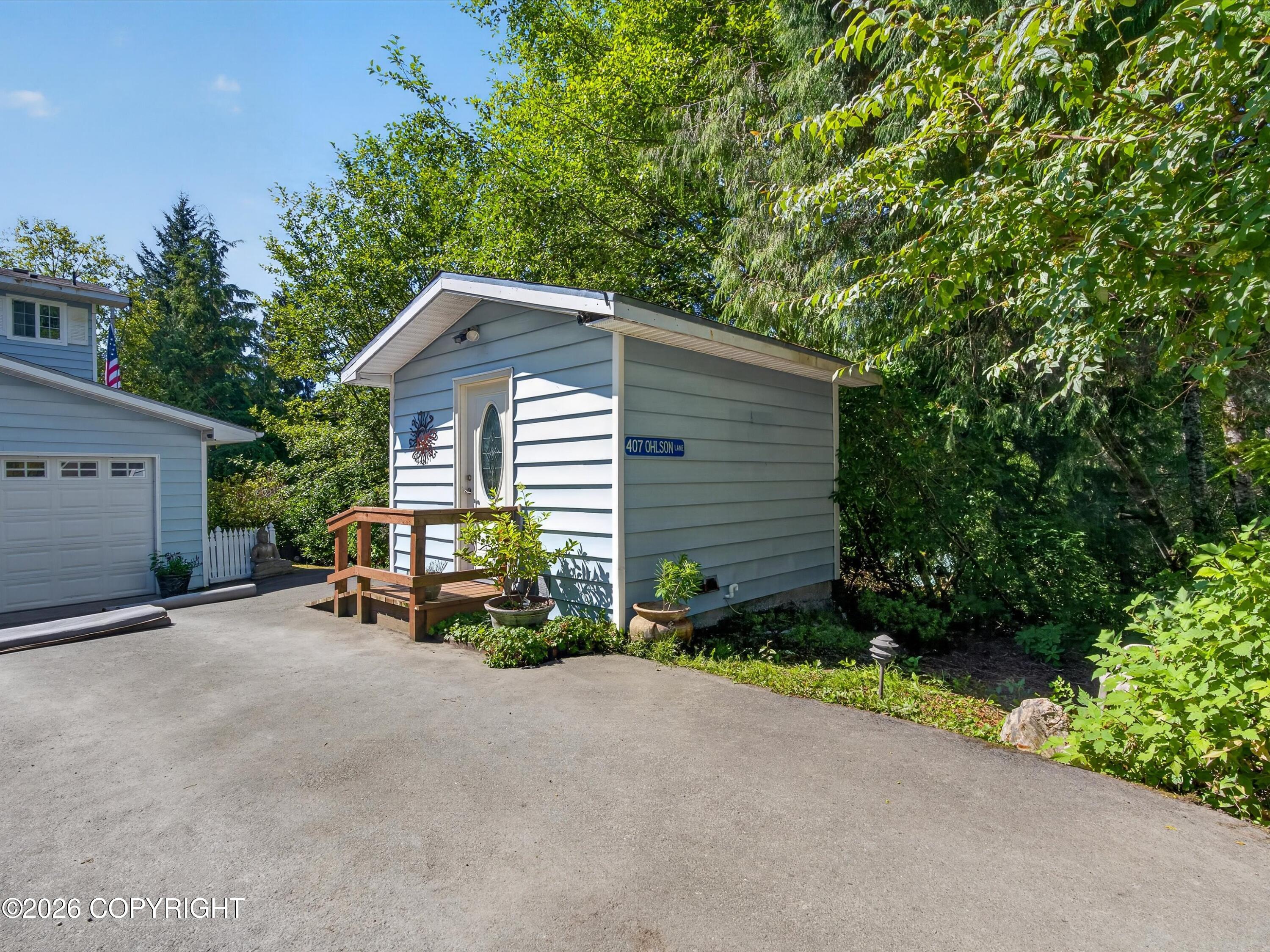 407 Ohlson Lane Property Photo 32
