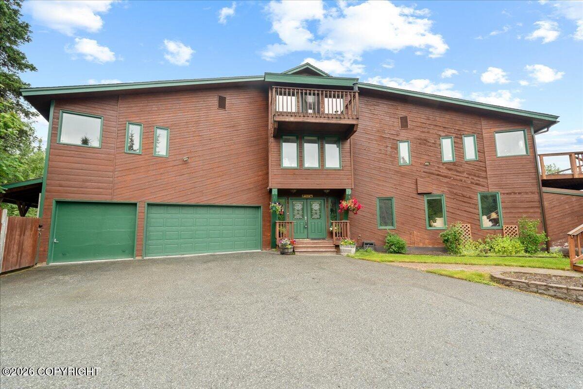 6132 Farpoint Drive Property Photo 4