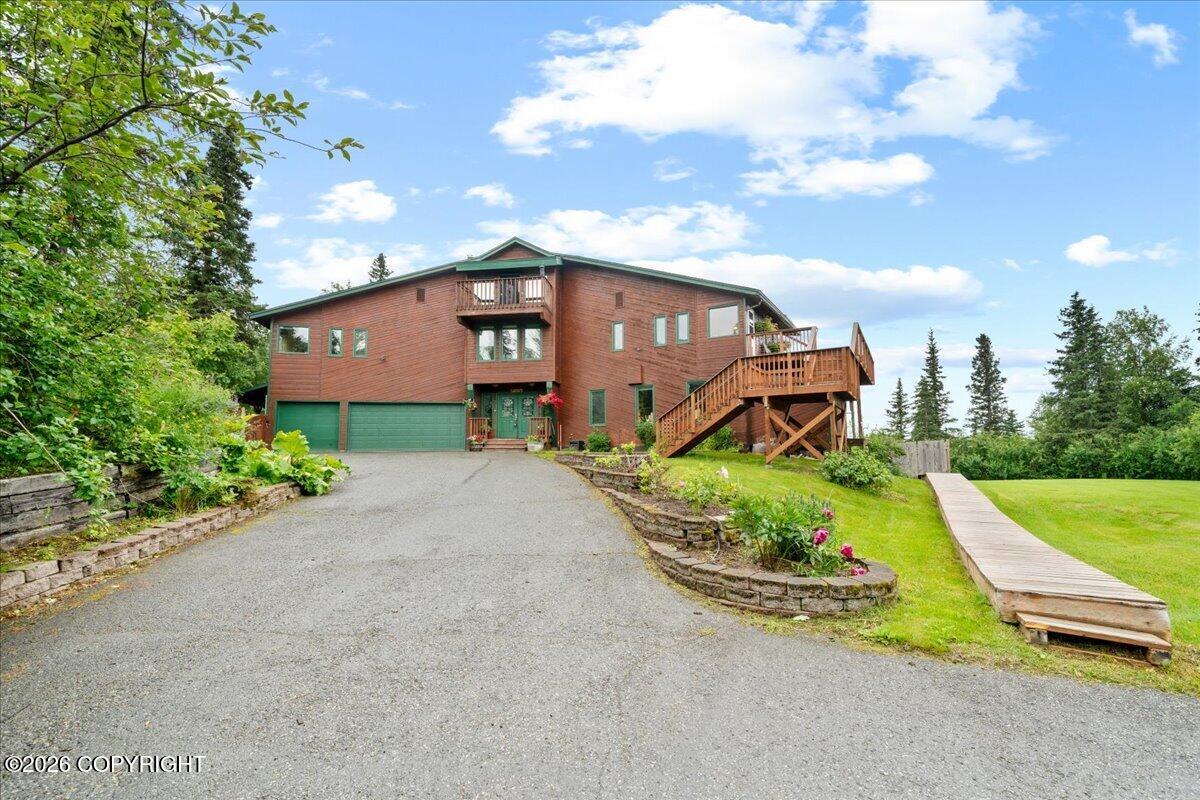 6132 Farpoint Drive Property Photo 6
