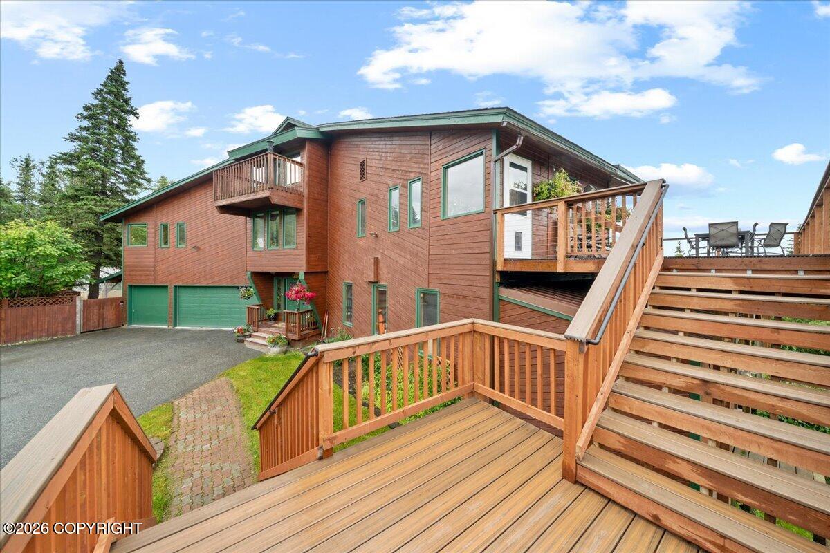 6132 Farpoint Drive Property Photo 8