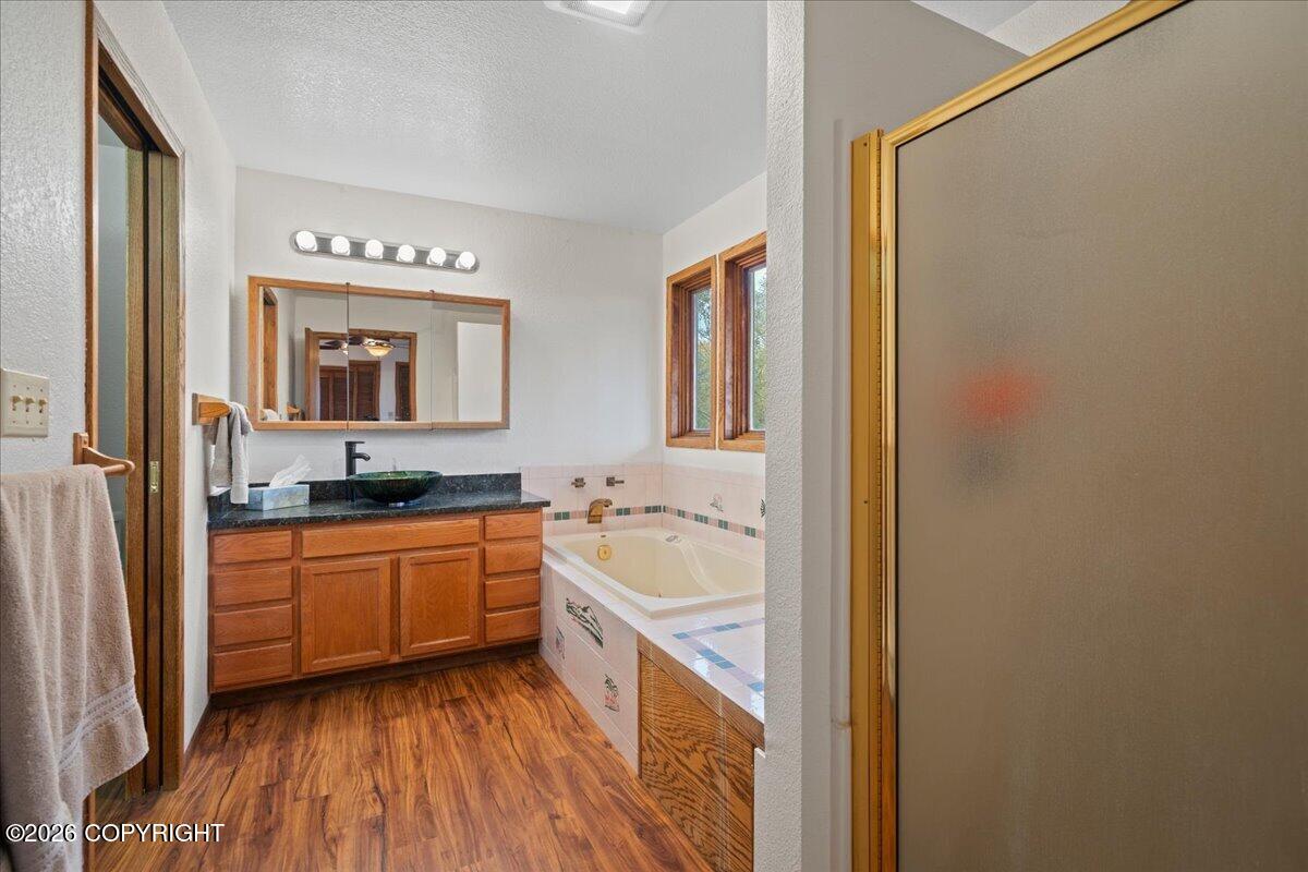 6132 Farpoint Drive Property Photo 18