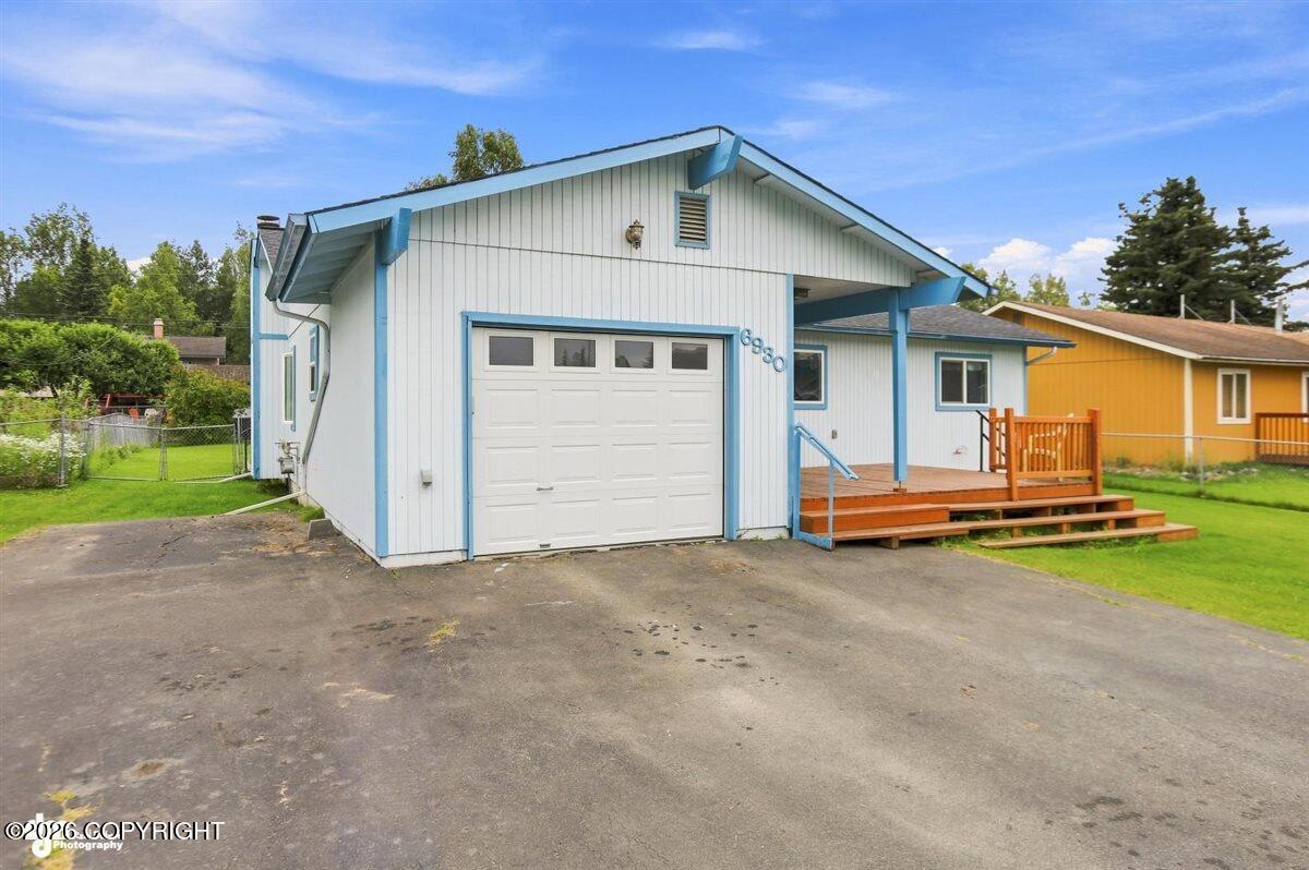 6930 Peck Avenue Property Photo 33
