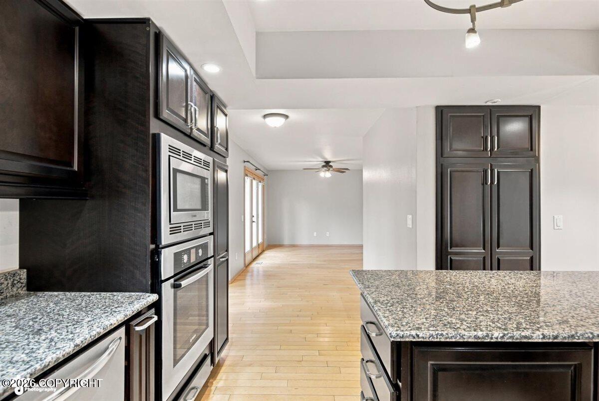 18912 Sokolof Circle Property Photo 13