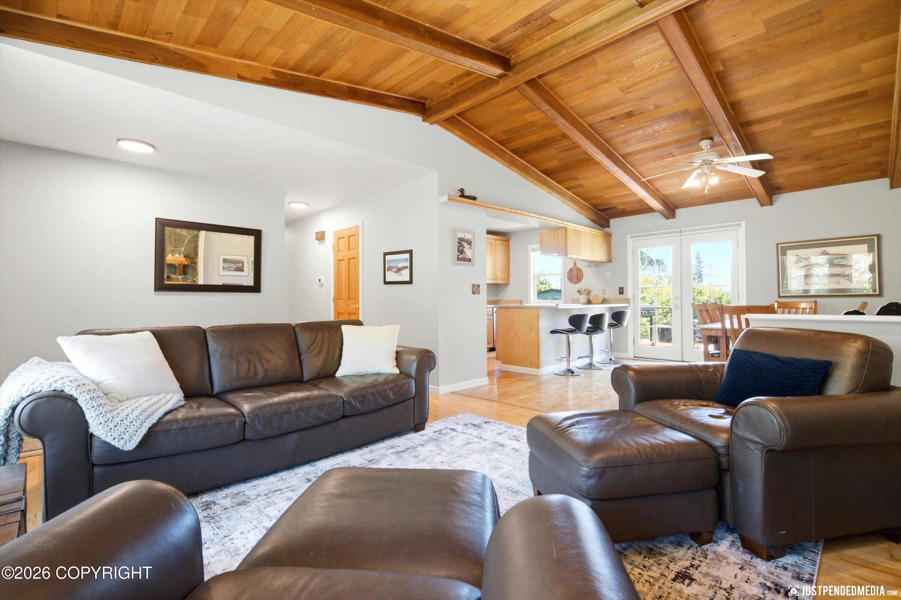 13100 Saunders Road Property Photo 11