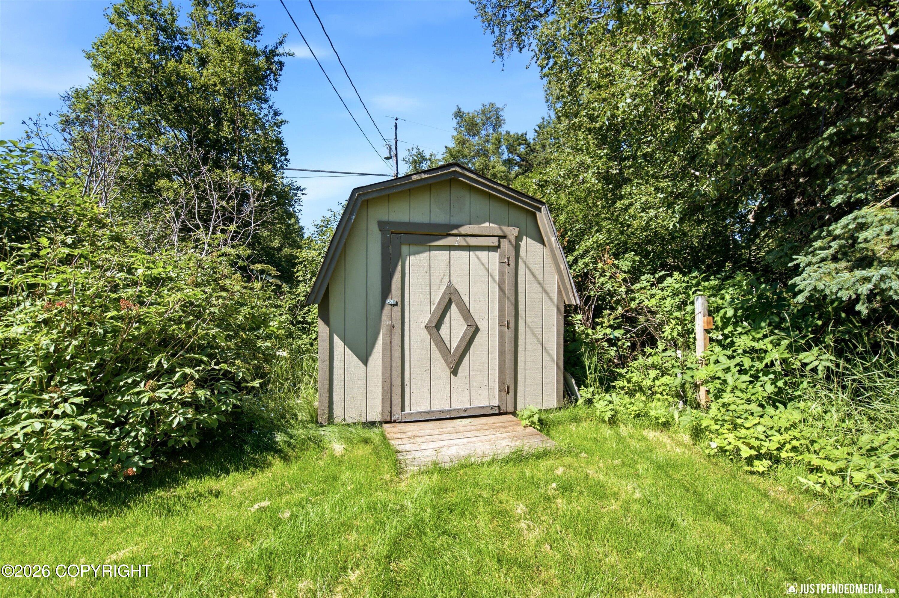 13100 Saunders Road Property Photo 42