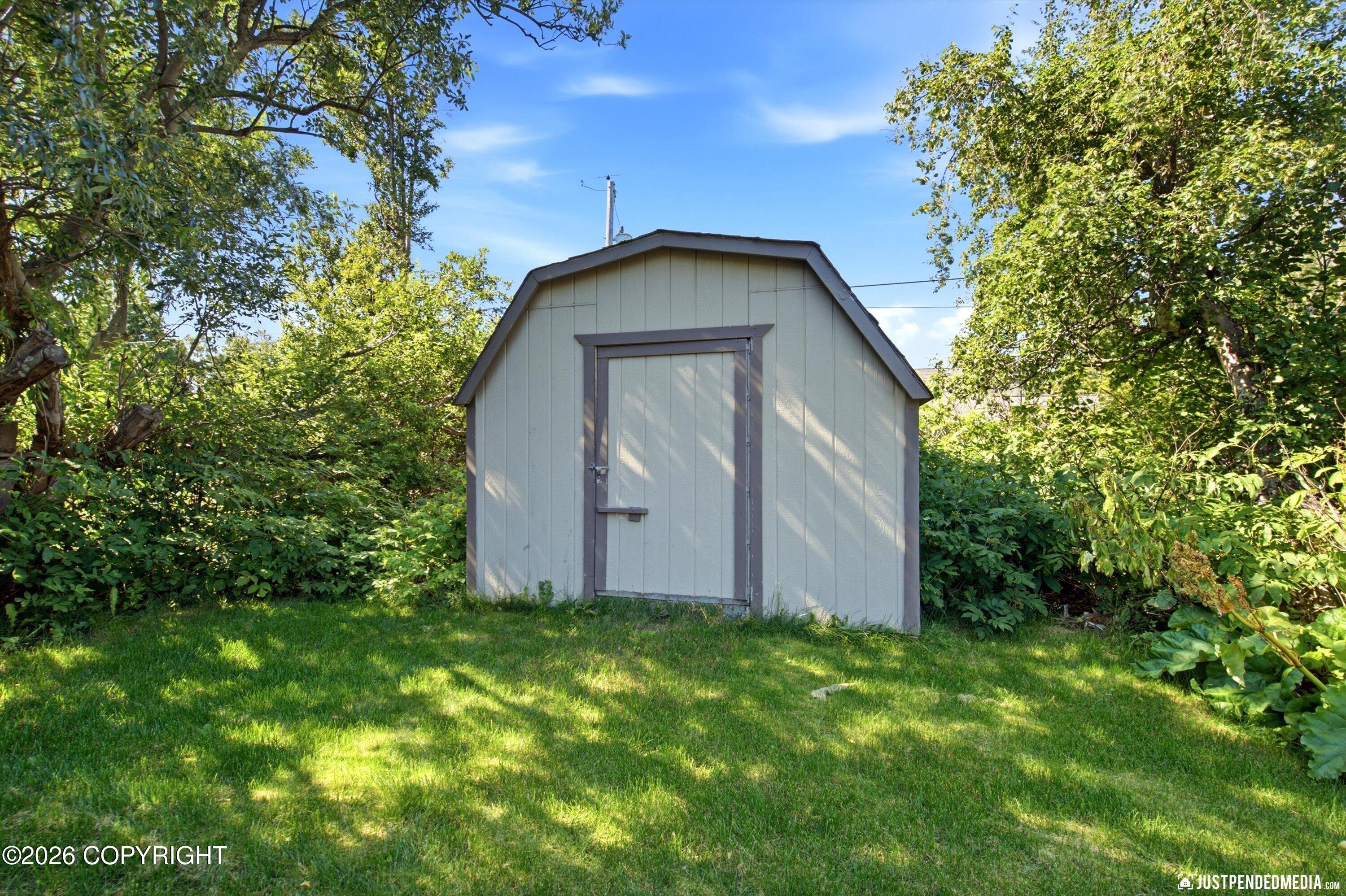 13100 Saunders Road Property Photo 44