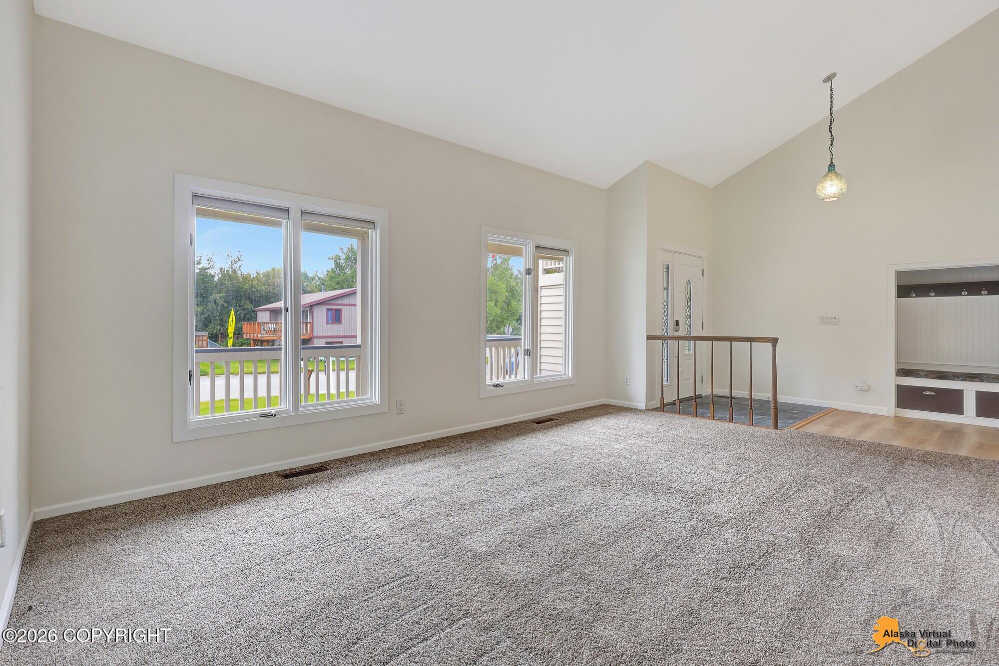2901 Spinnaker Drive Property Photo 8