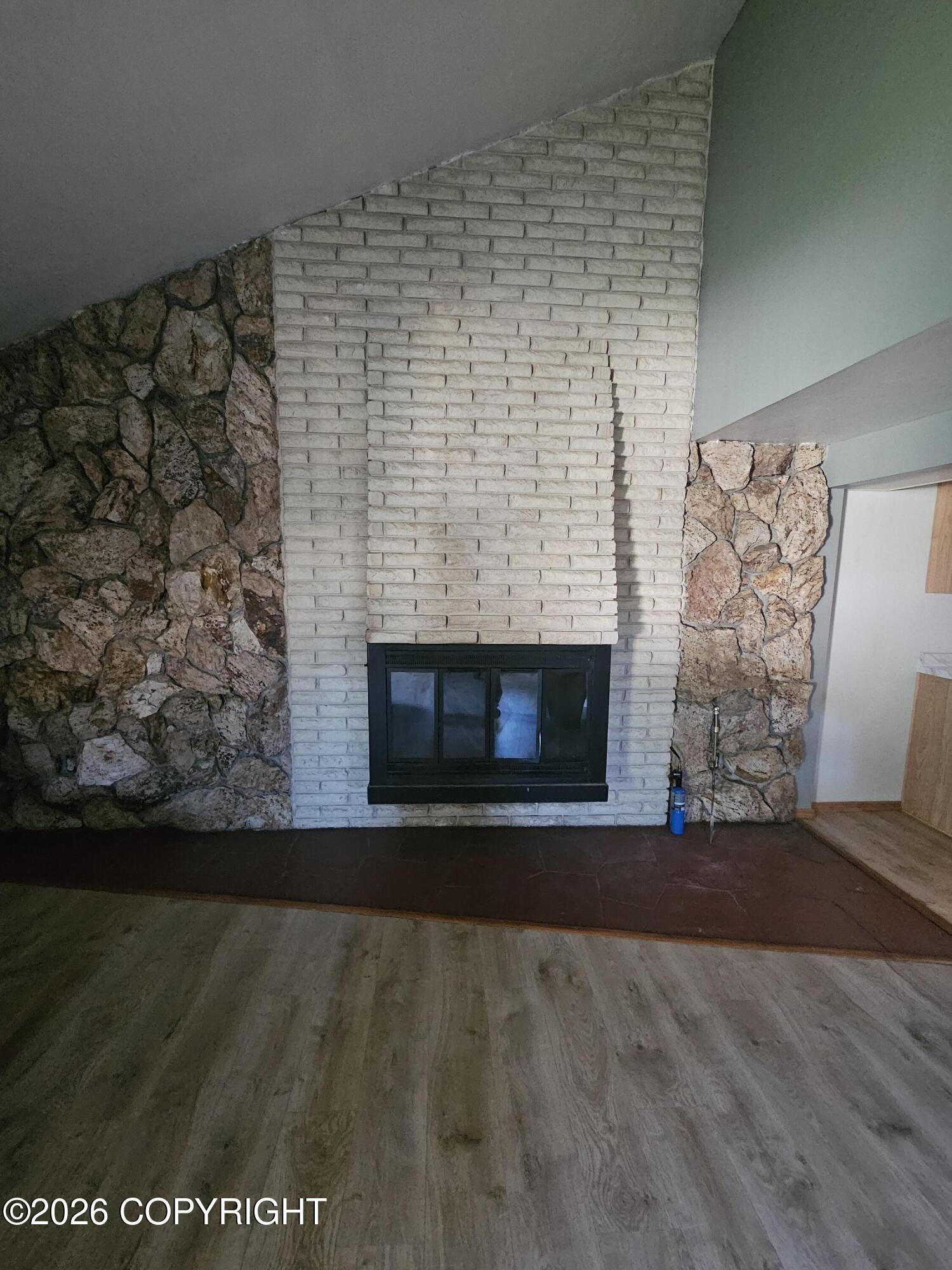 724 W 72nd Avenue Property Photo 2