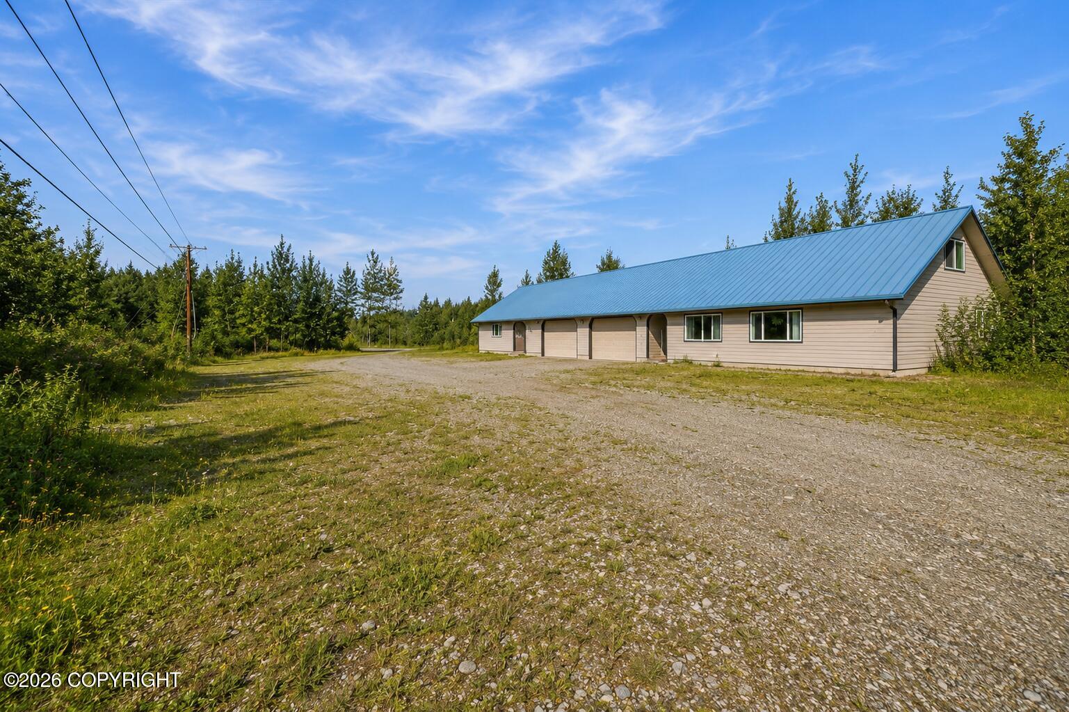 1825 N Silver Pond Circle Property Photo 2