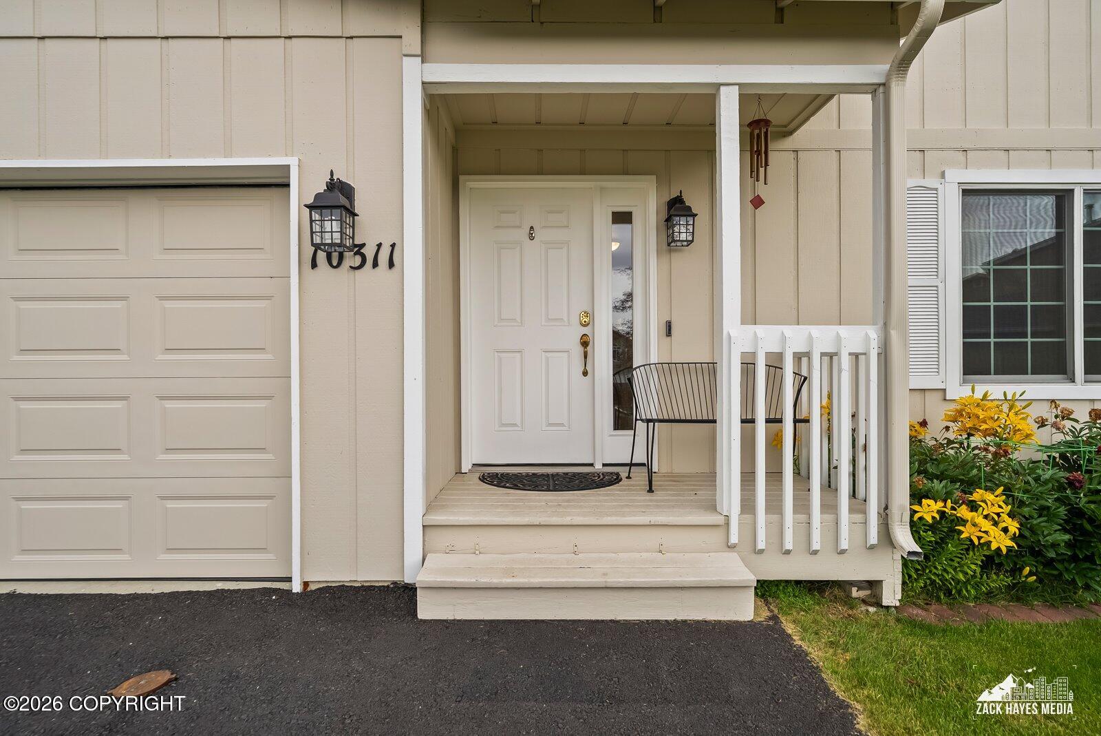 10311 Red Cedar Circle Property Photo 5