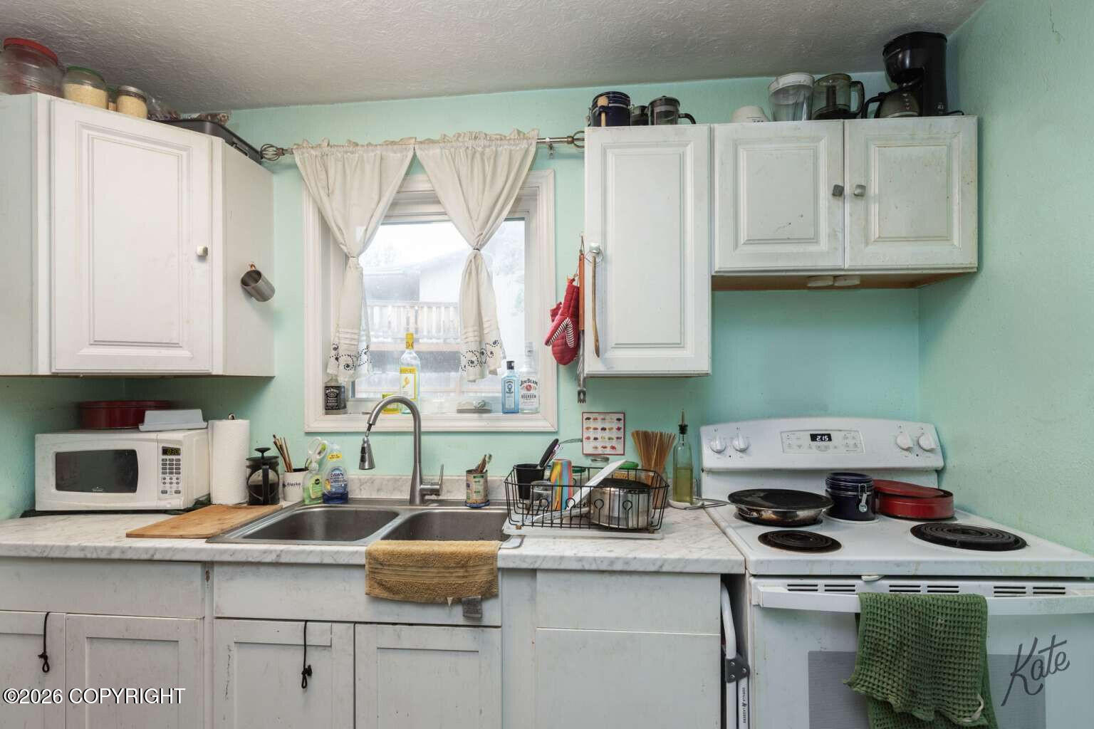 3175 Totem Drive Property Photo 8