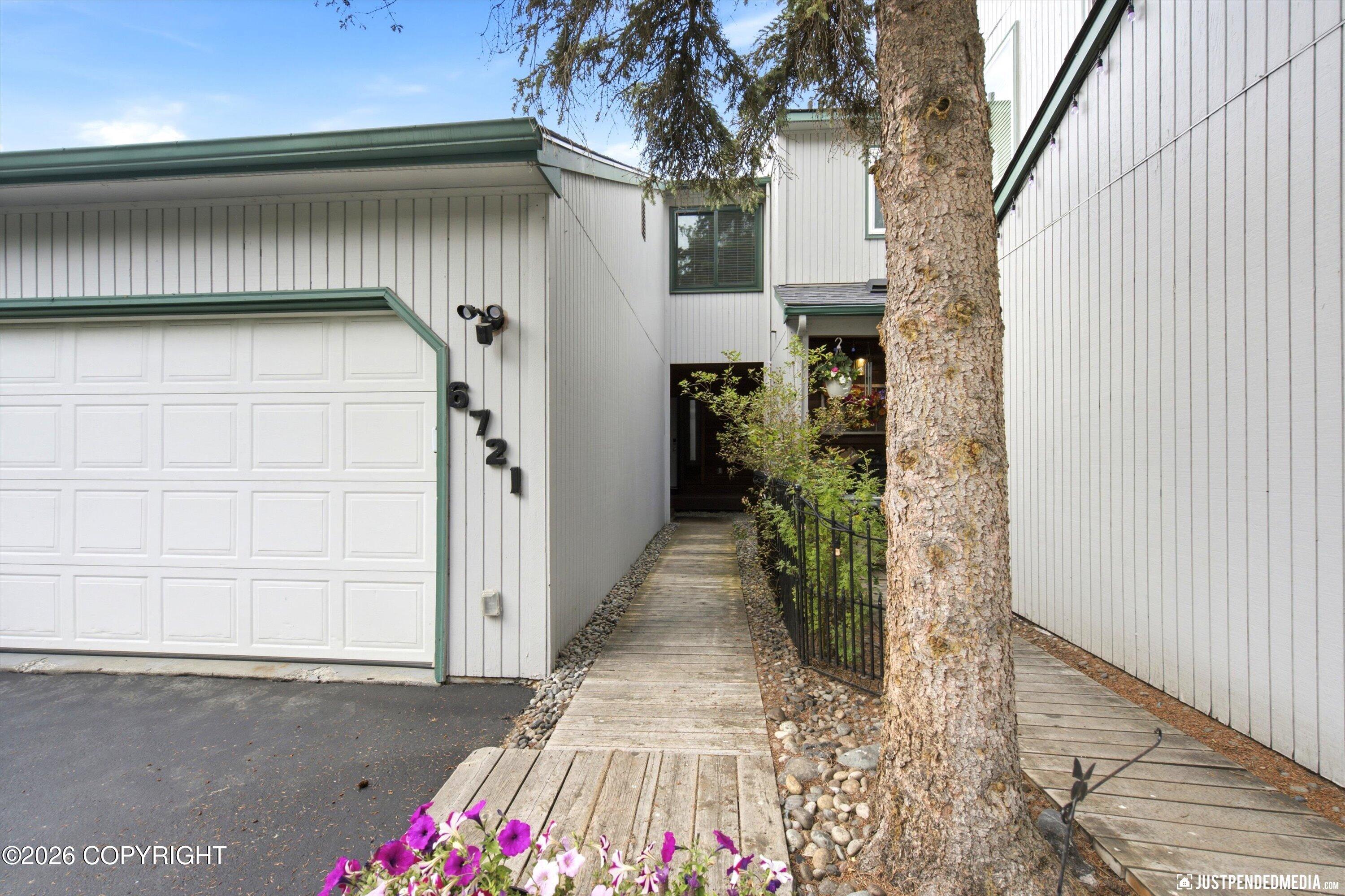 6721 Lunar Drive #g-1 Property Photo 4