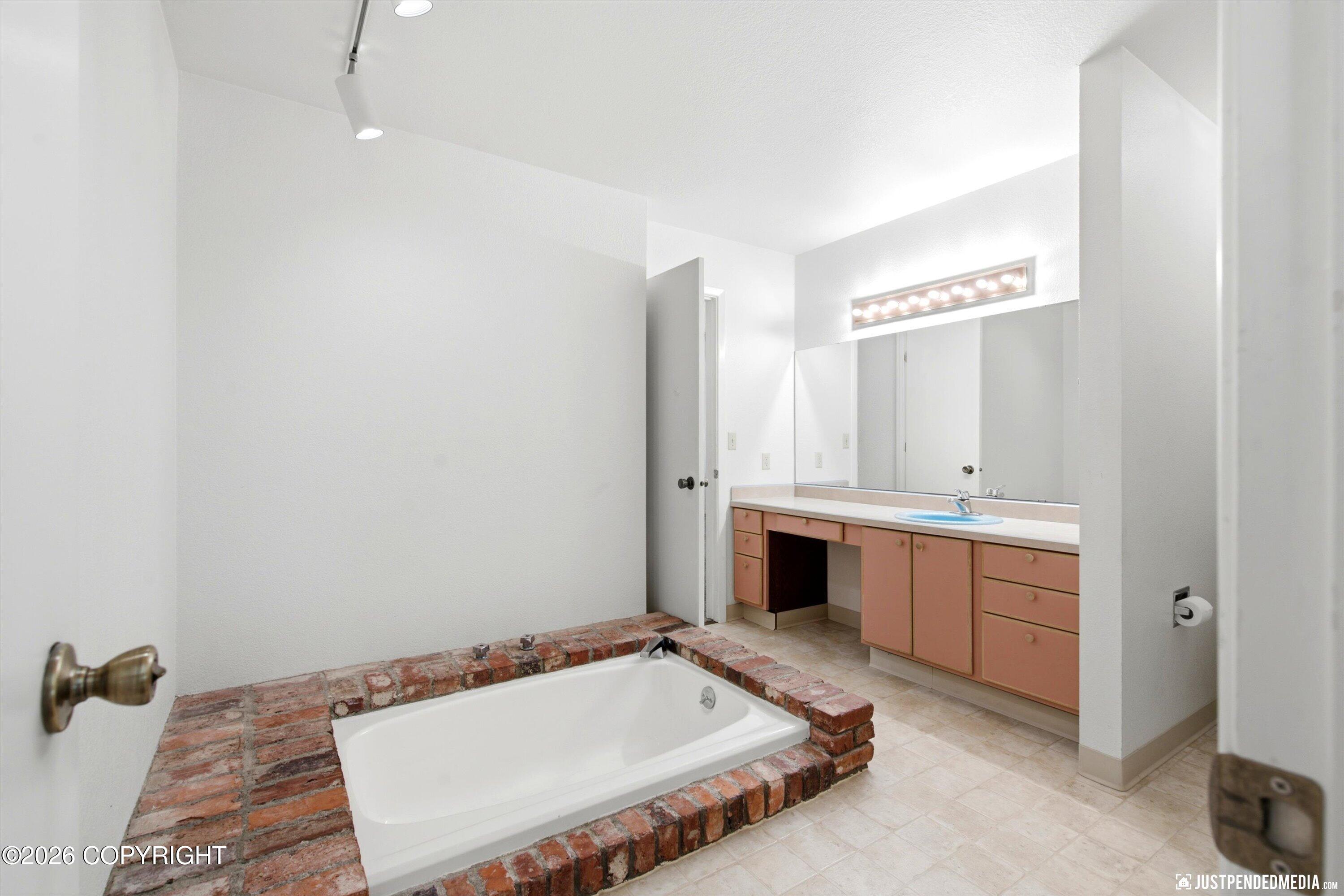 6721 Lunar Drive #g-1 Property Photo 34