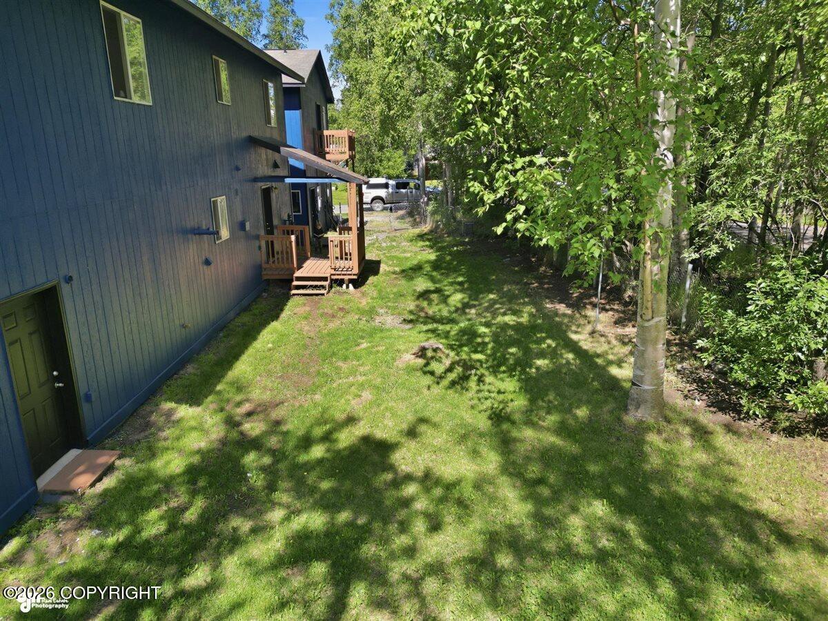 22625 Lake Hill Drive Property Photo 8