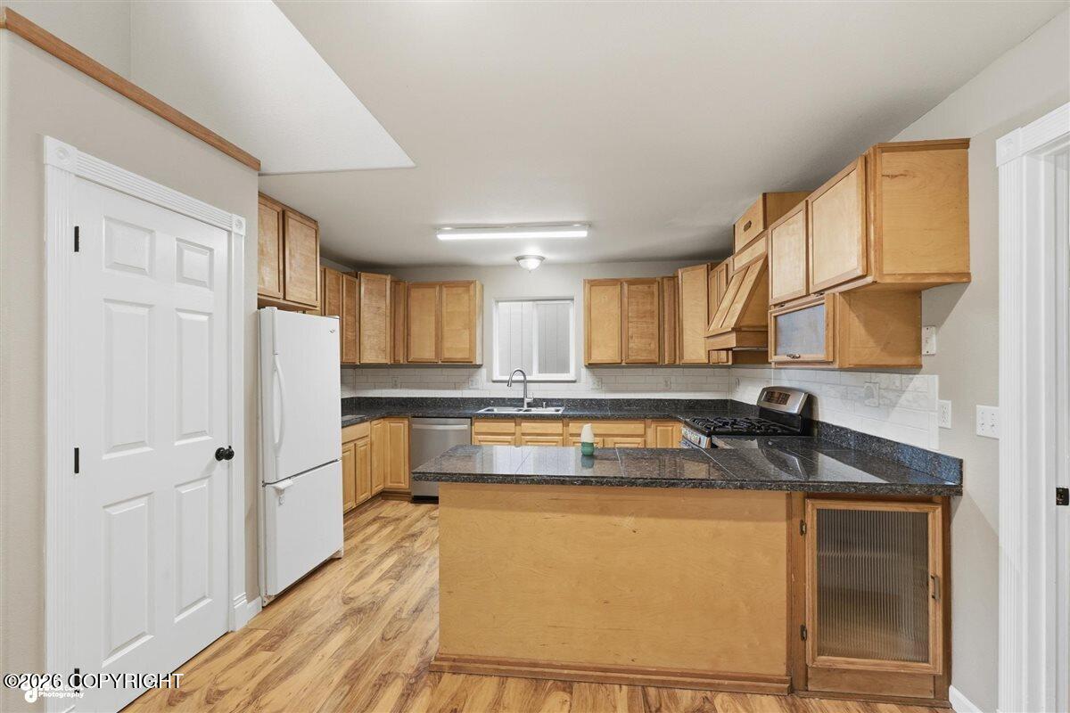 22625 Lake Hill Drive Property Photo 22