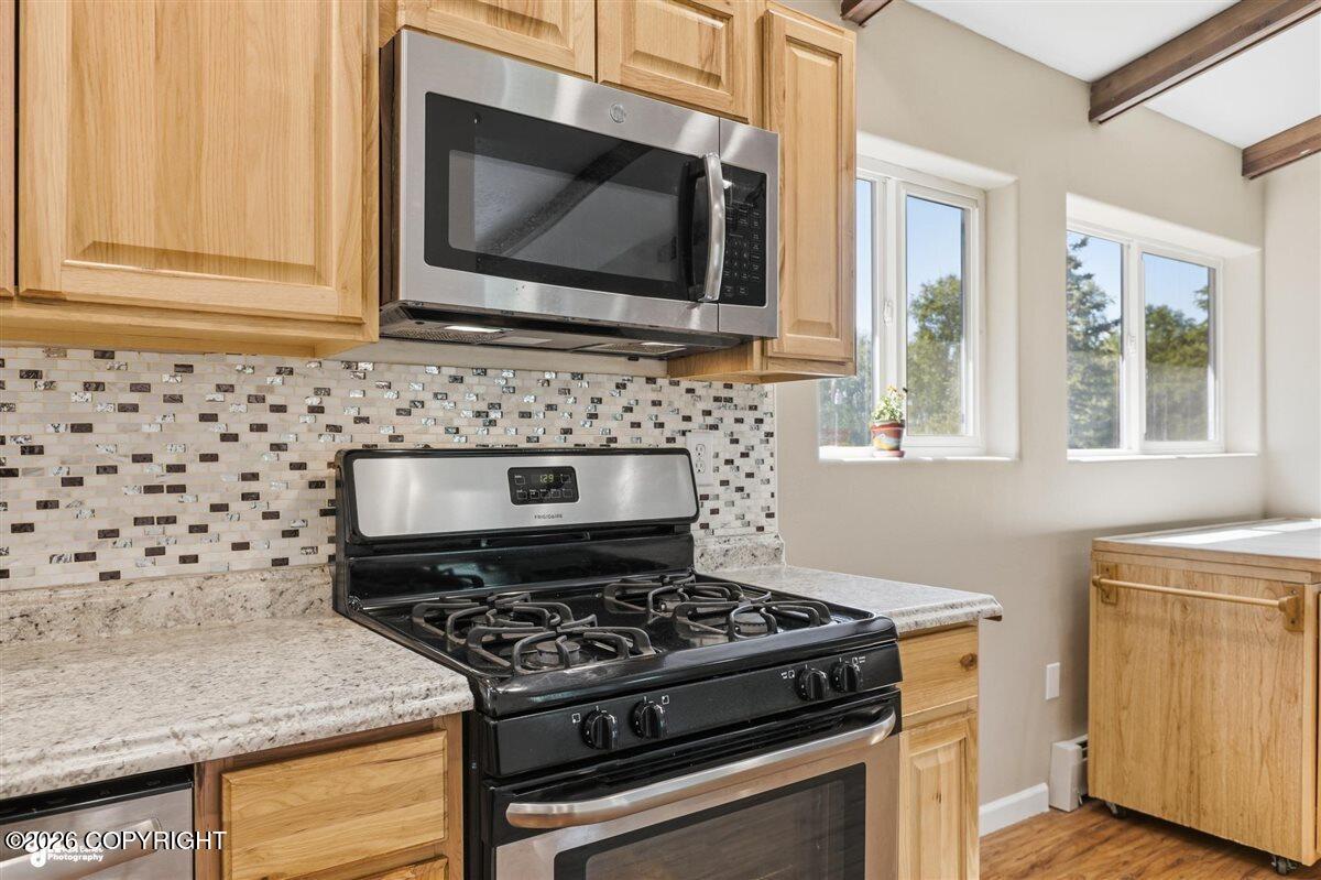 22625 Lake Hill Drive Property Photo 24