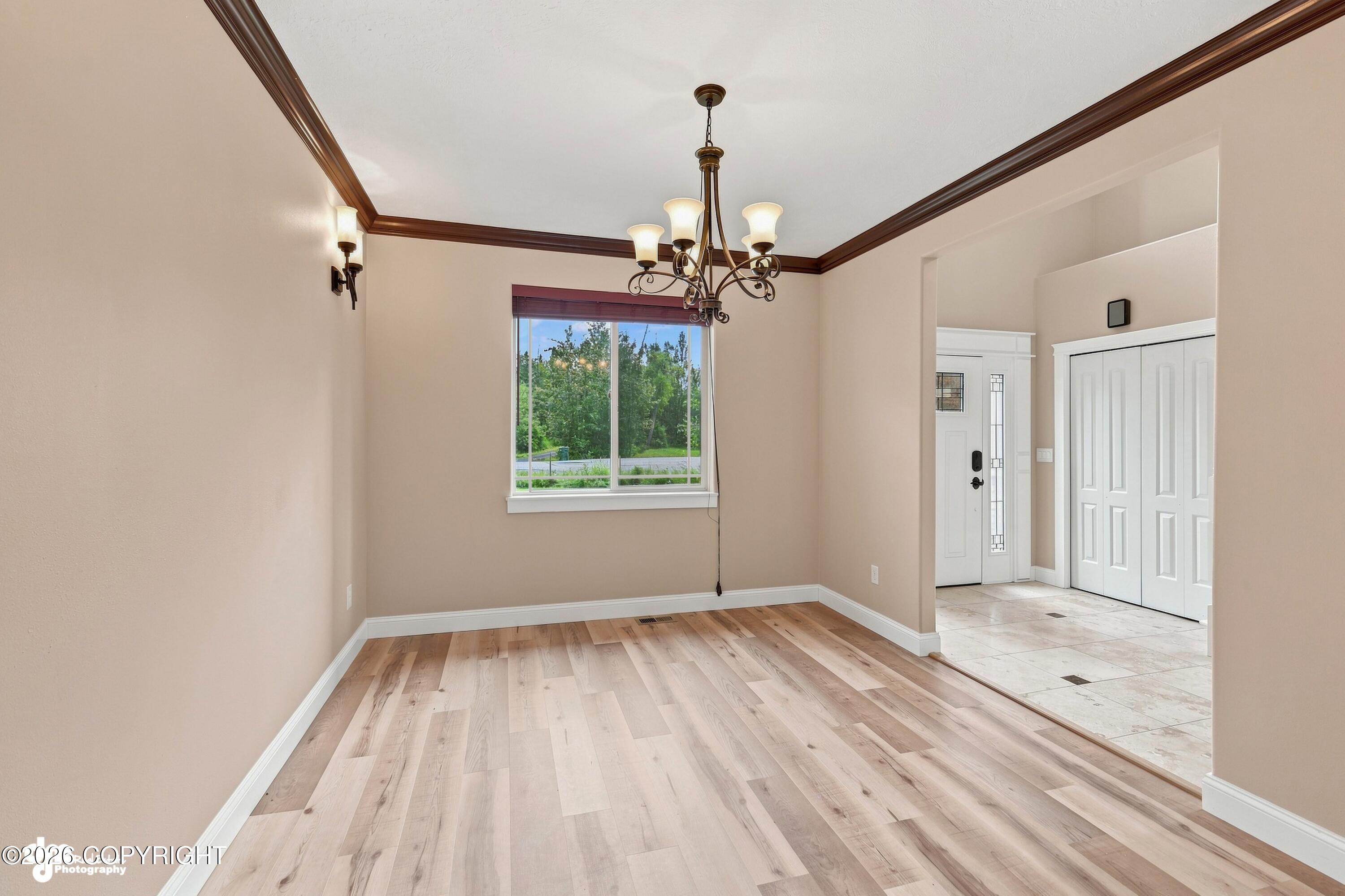 2944 S Ambers Circle Property Photo 8