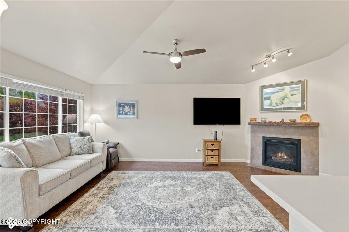 5659 Sapphire Loop #23b Property Photo 6