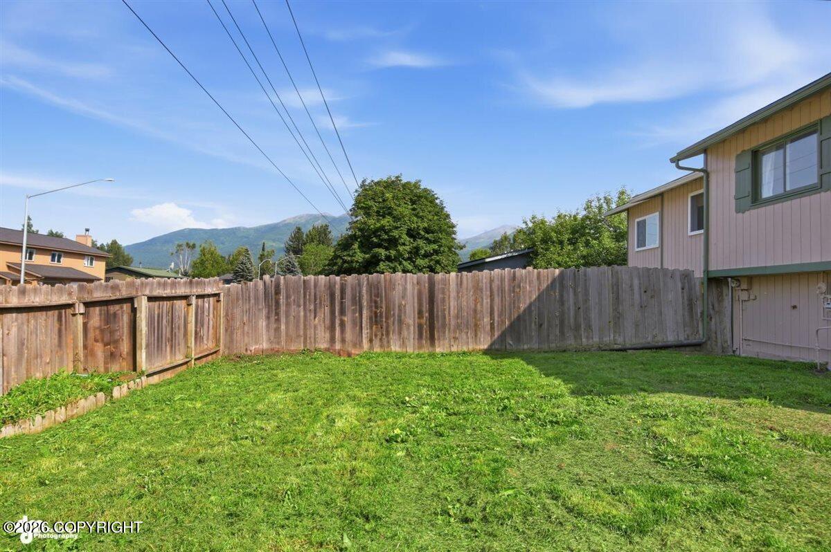 8301 Ragged Top Circle Property Photo 28