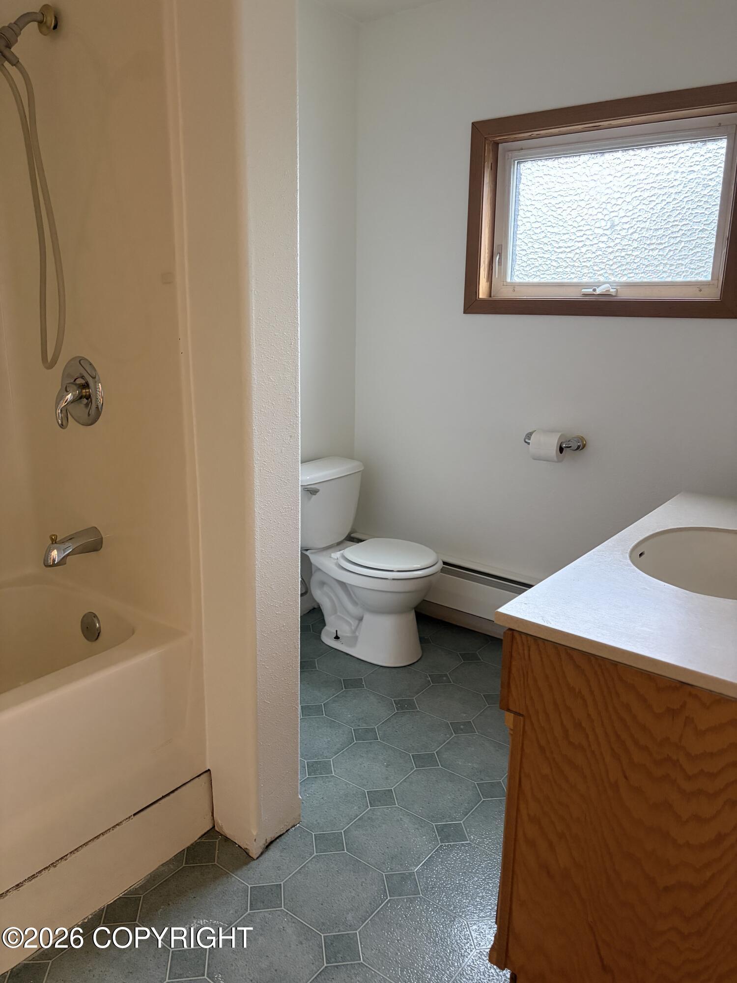 330 1st Avenue Property Photo 11