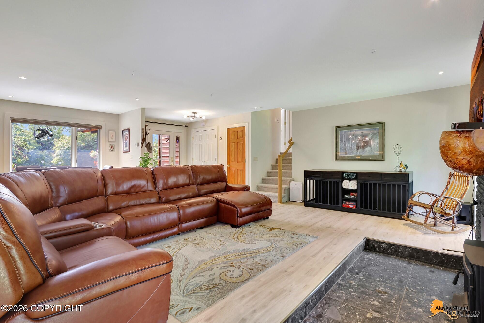 12301 Hilltop Drive Property Photo 10