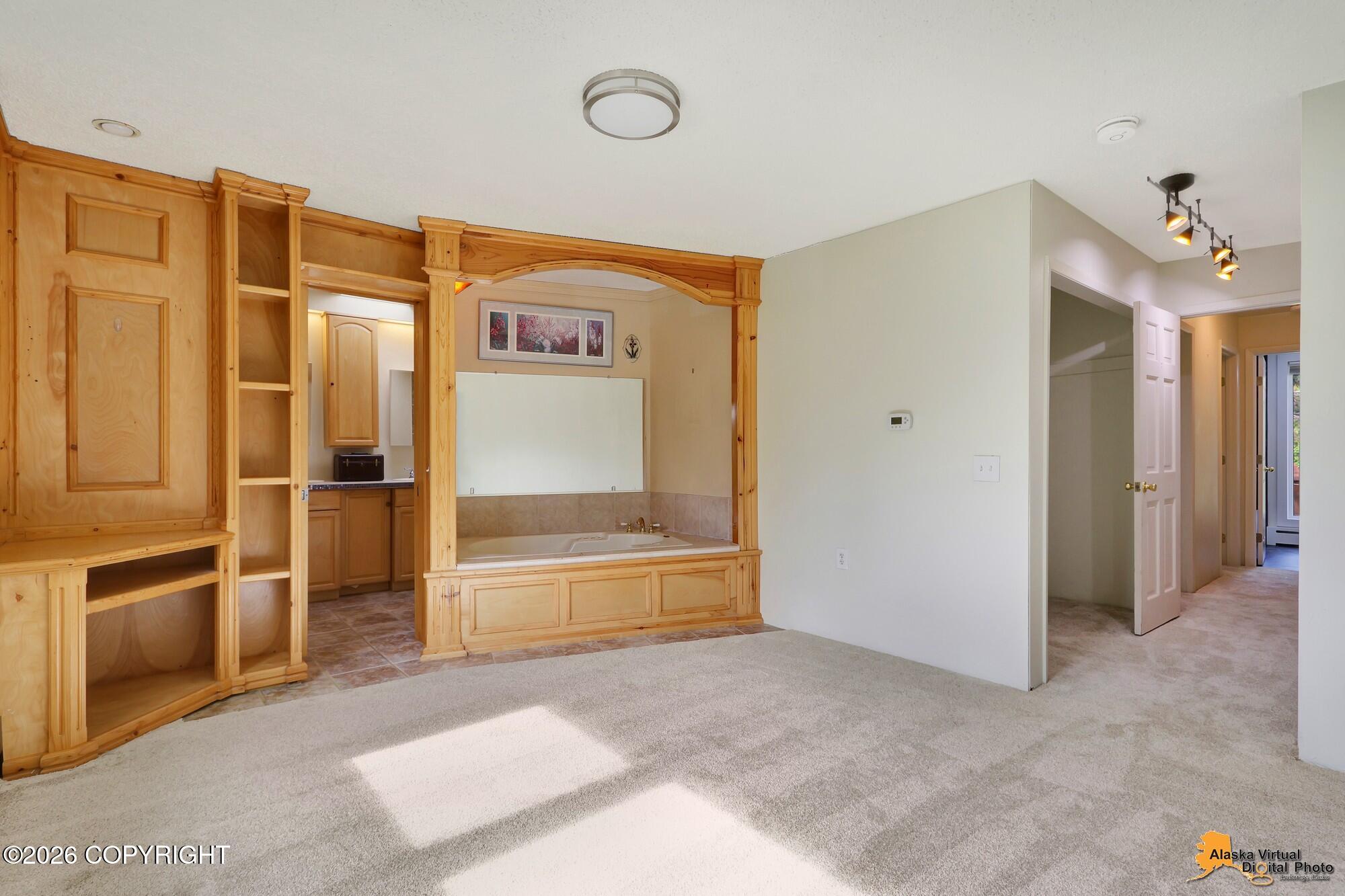 12301 Hilltop Drive Property Photo 14
