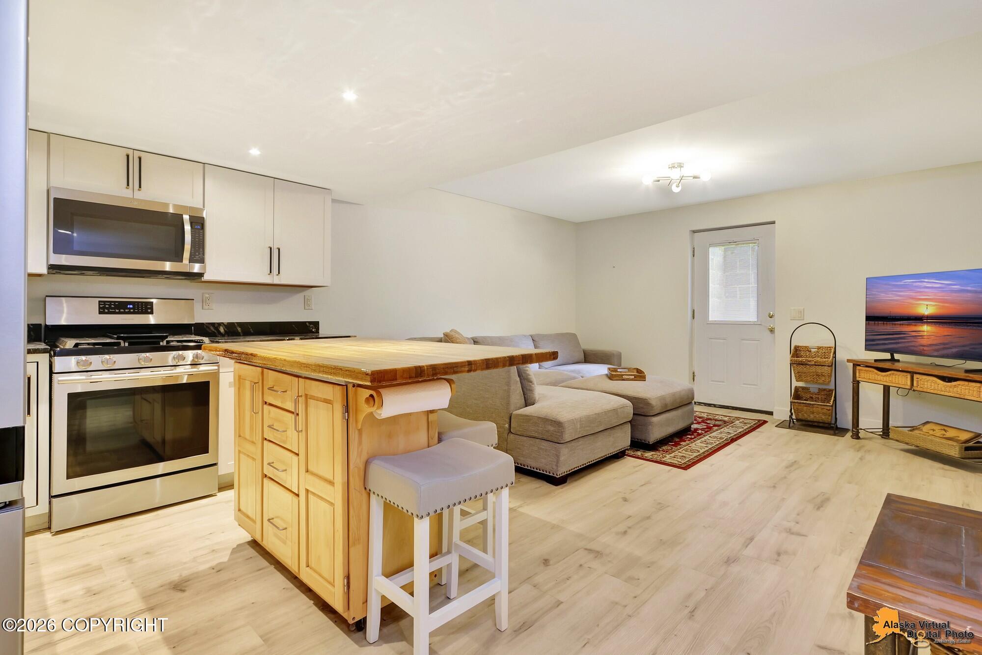 12301 Hilltop Drive Property Photo 20