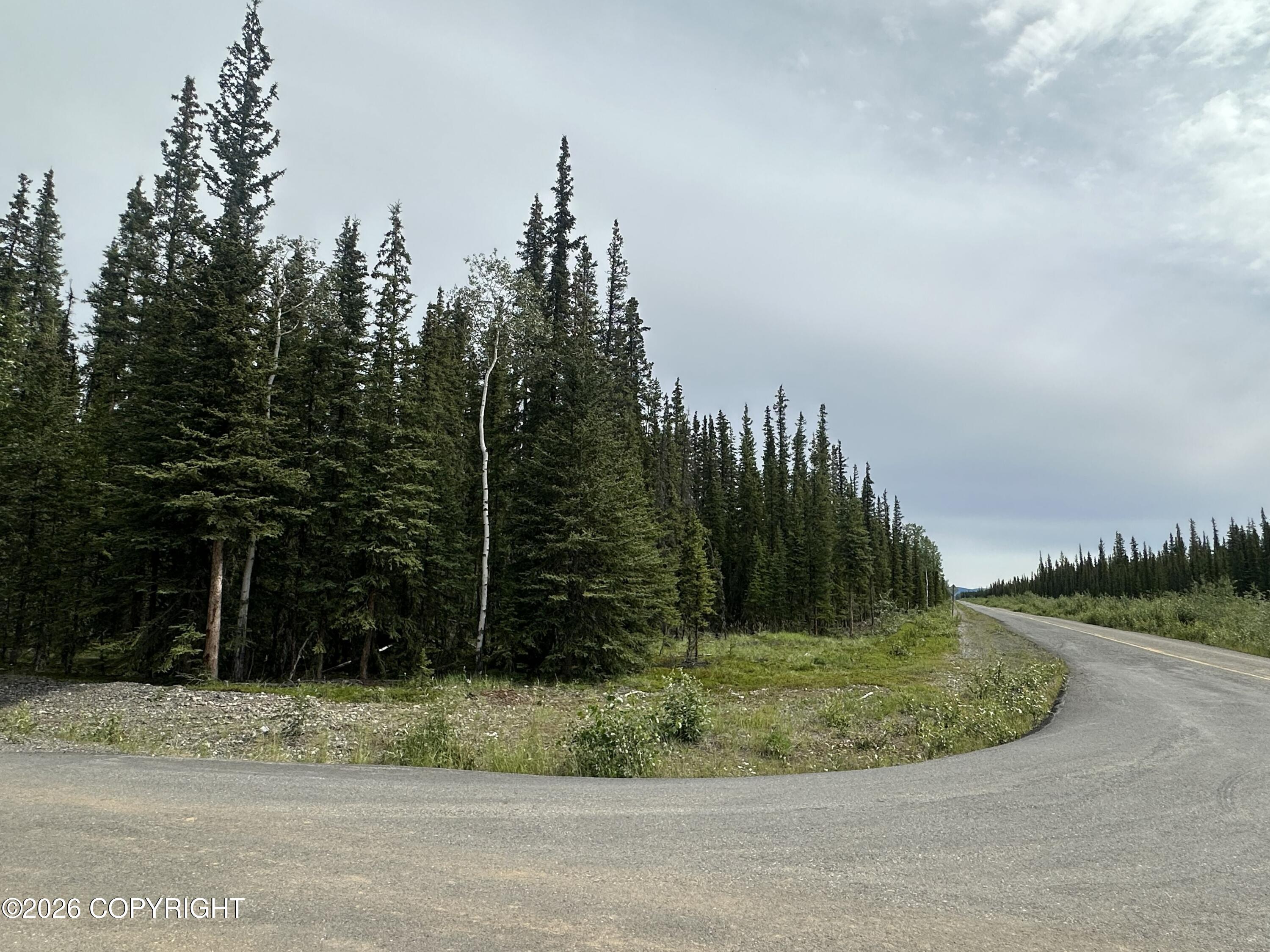 L1 B7 Borealis & Mackenzie Road Property Photo 1