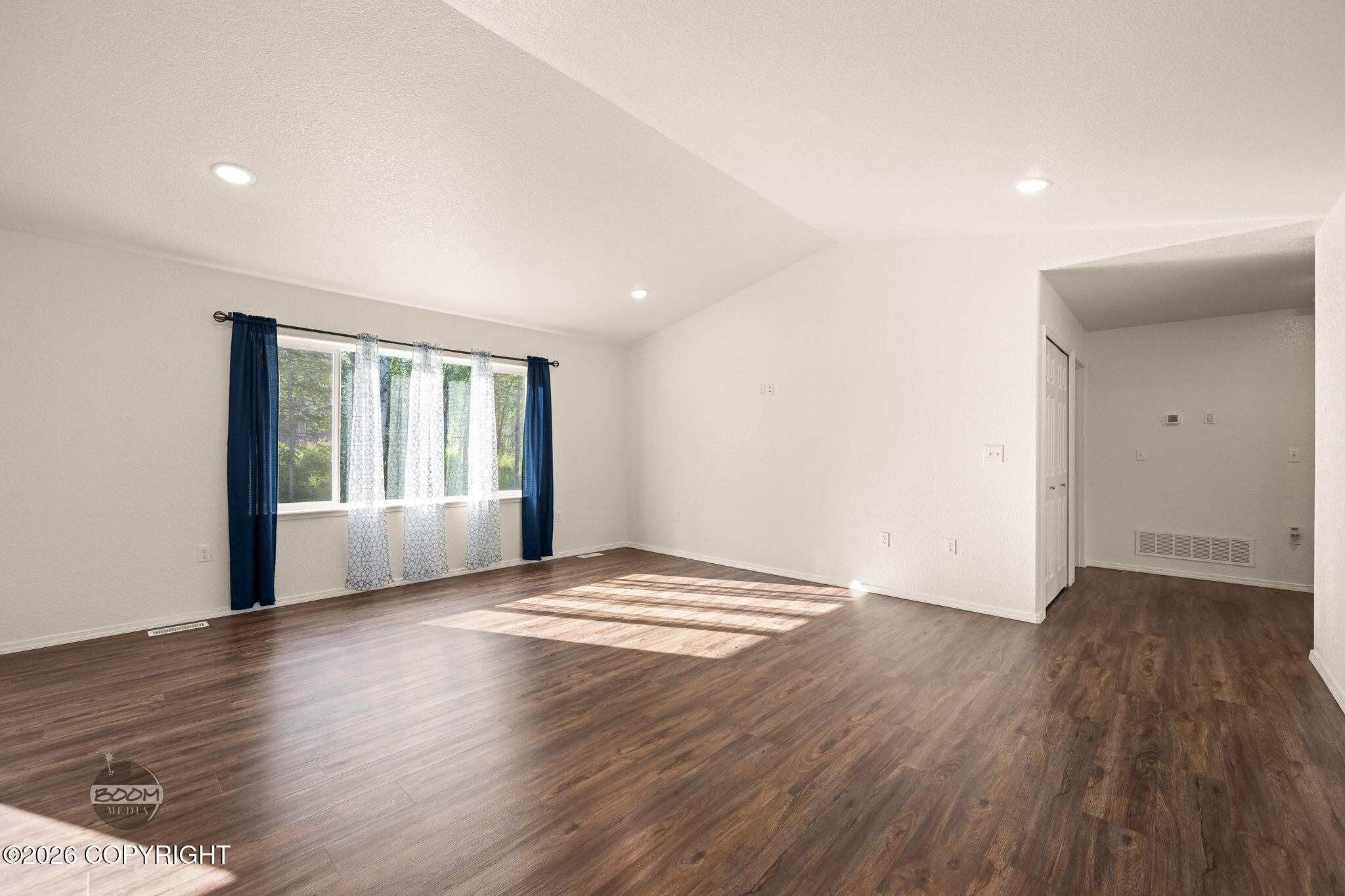 4117 E Zircon Circle Property Photo 7