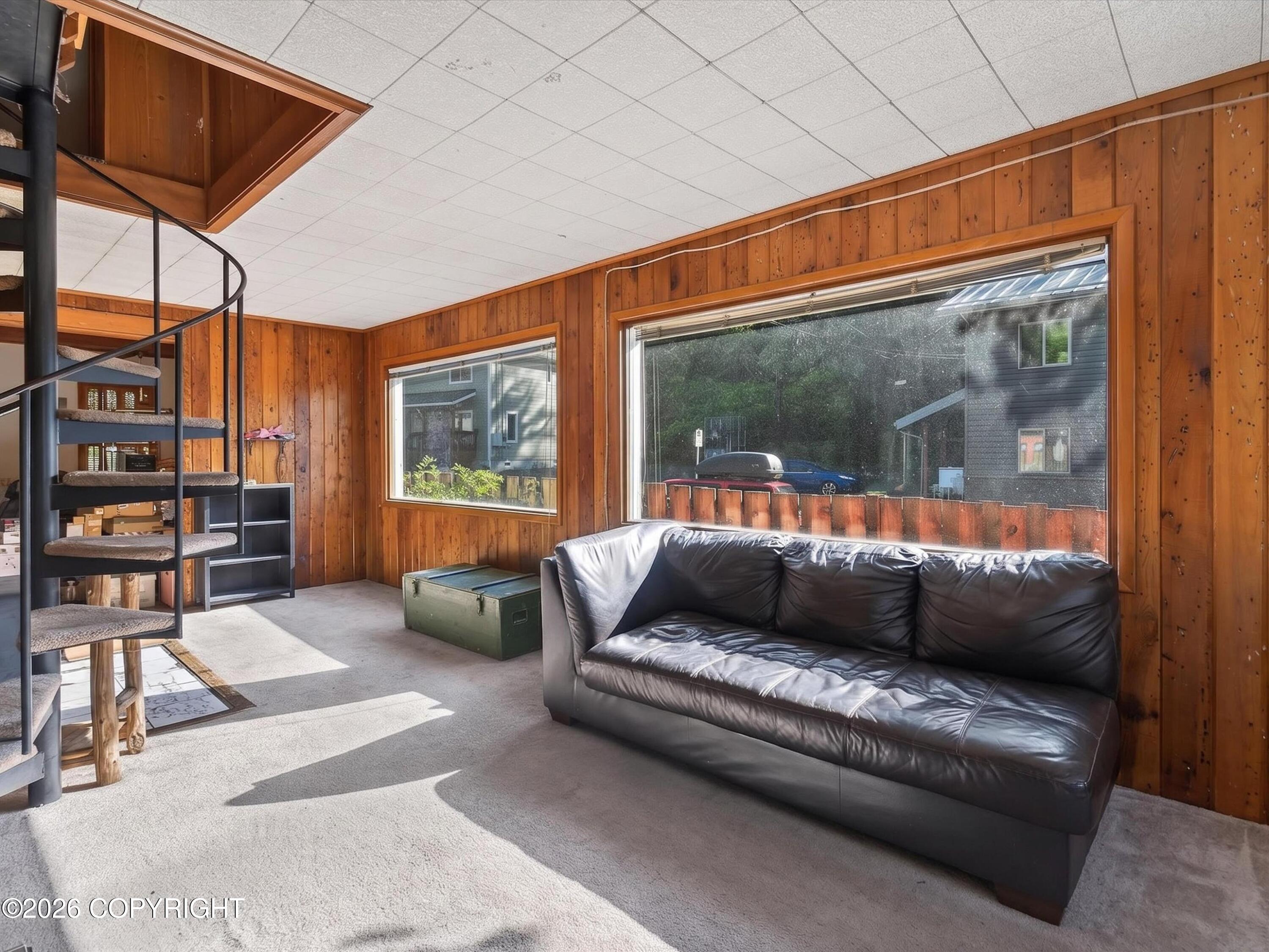 1000 Park Avenue Property Photo 8