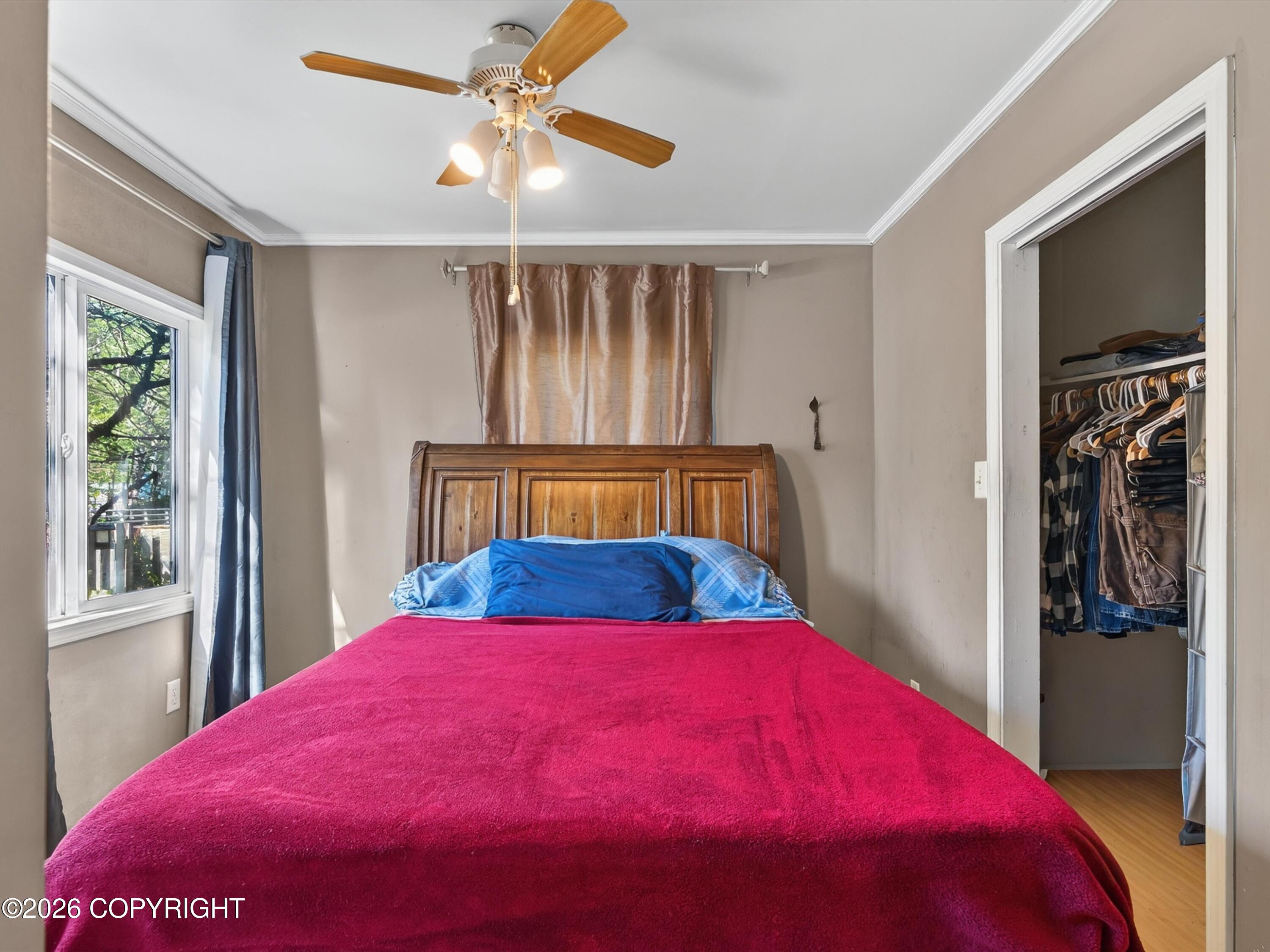 1000 Park Avenue Property Photo 18