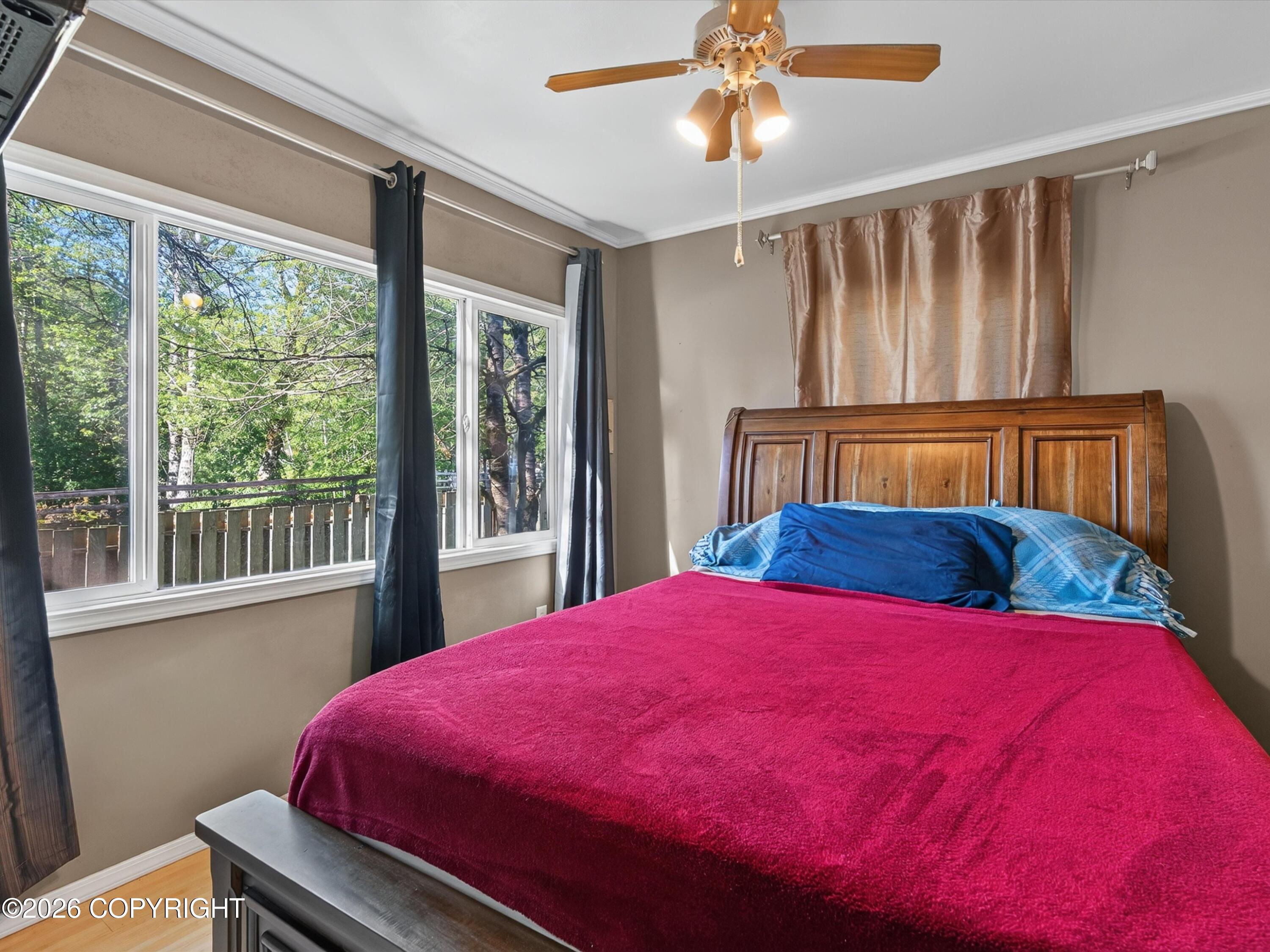 1000 Park Avenue Property Photo 19
