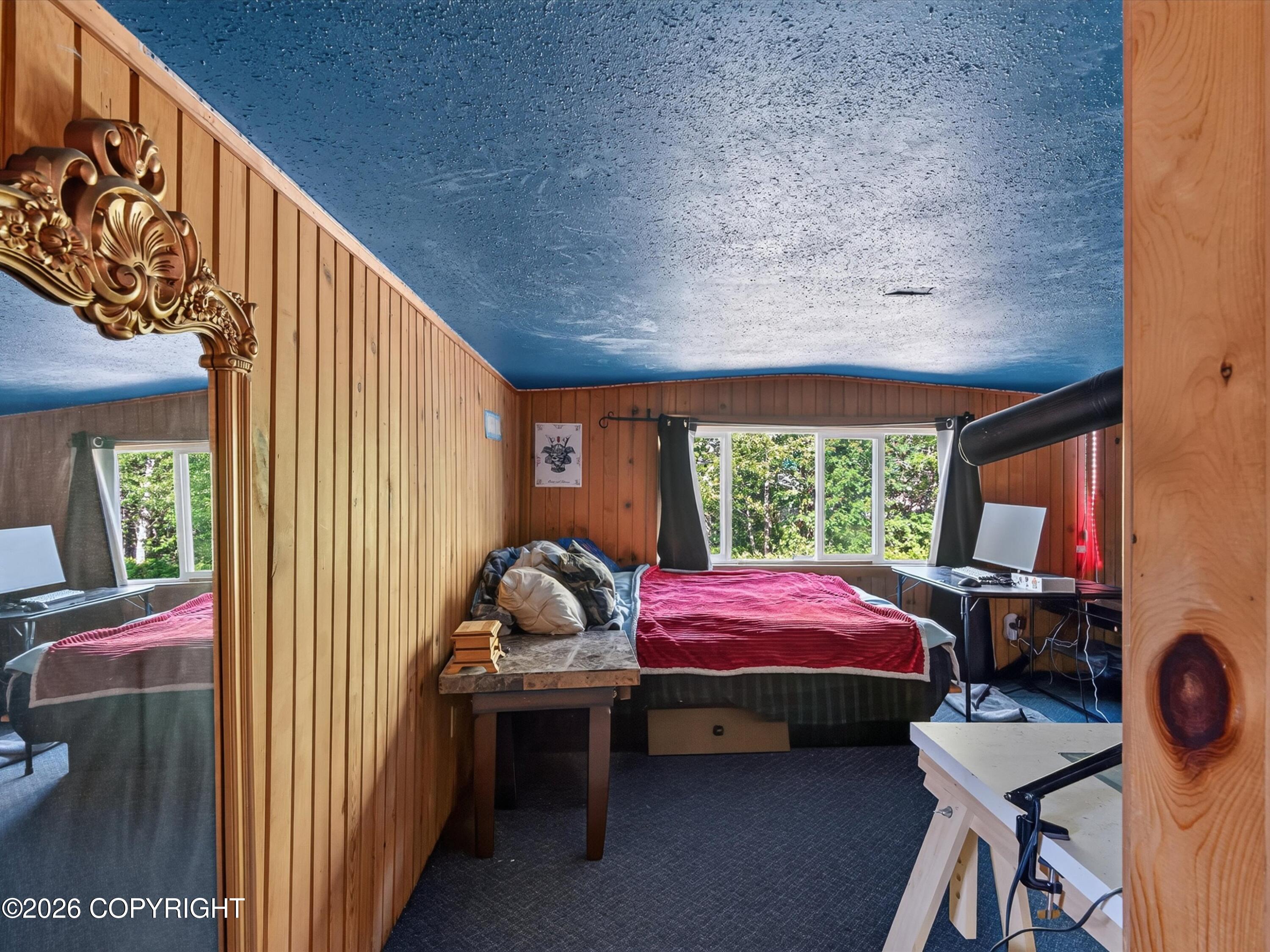 1000 Park Avenue Property Photo 25