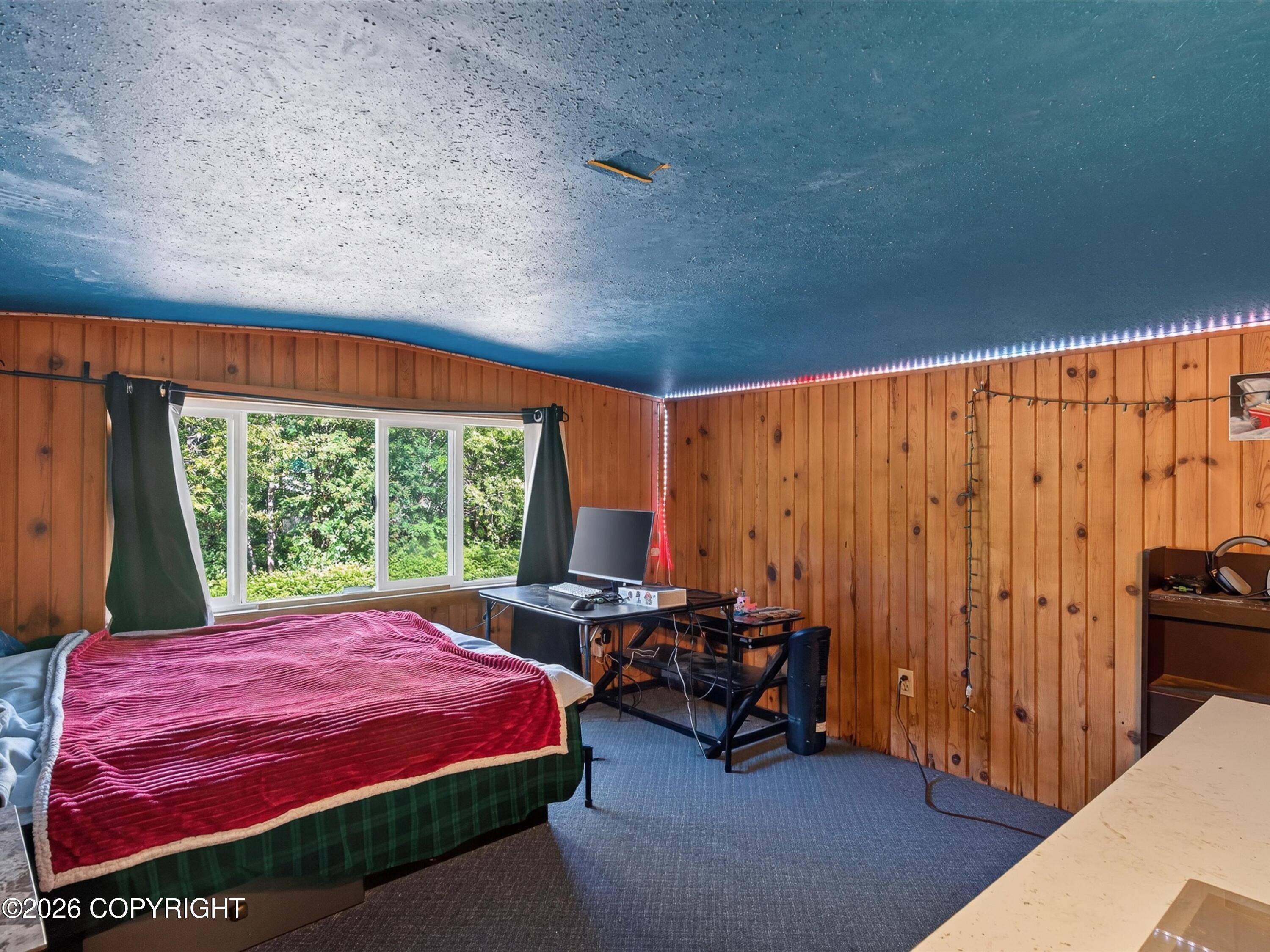 1000 Park Avenue Property Photo 26