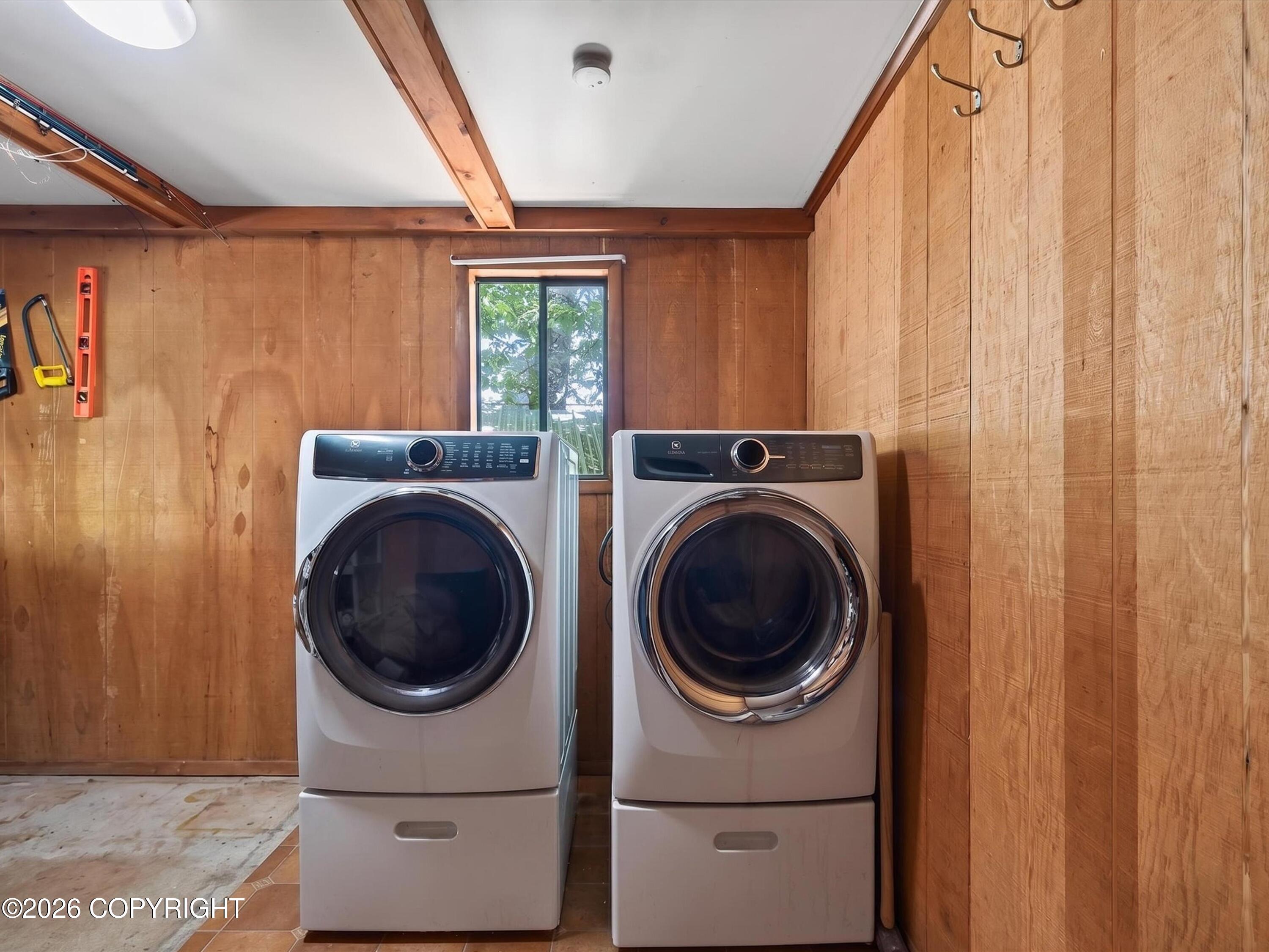 1000 Park Avenue Property Photo 30