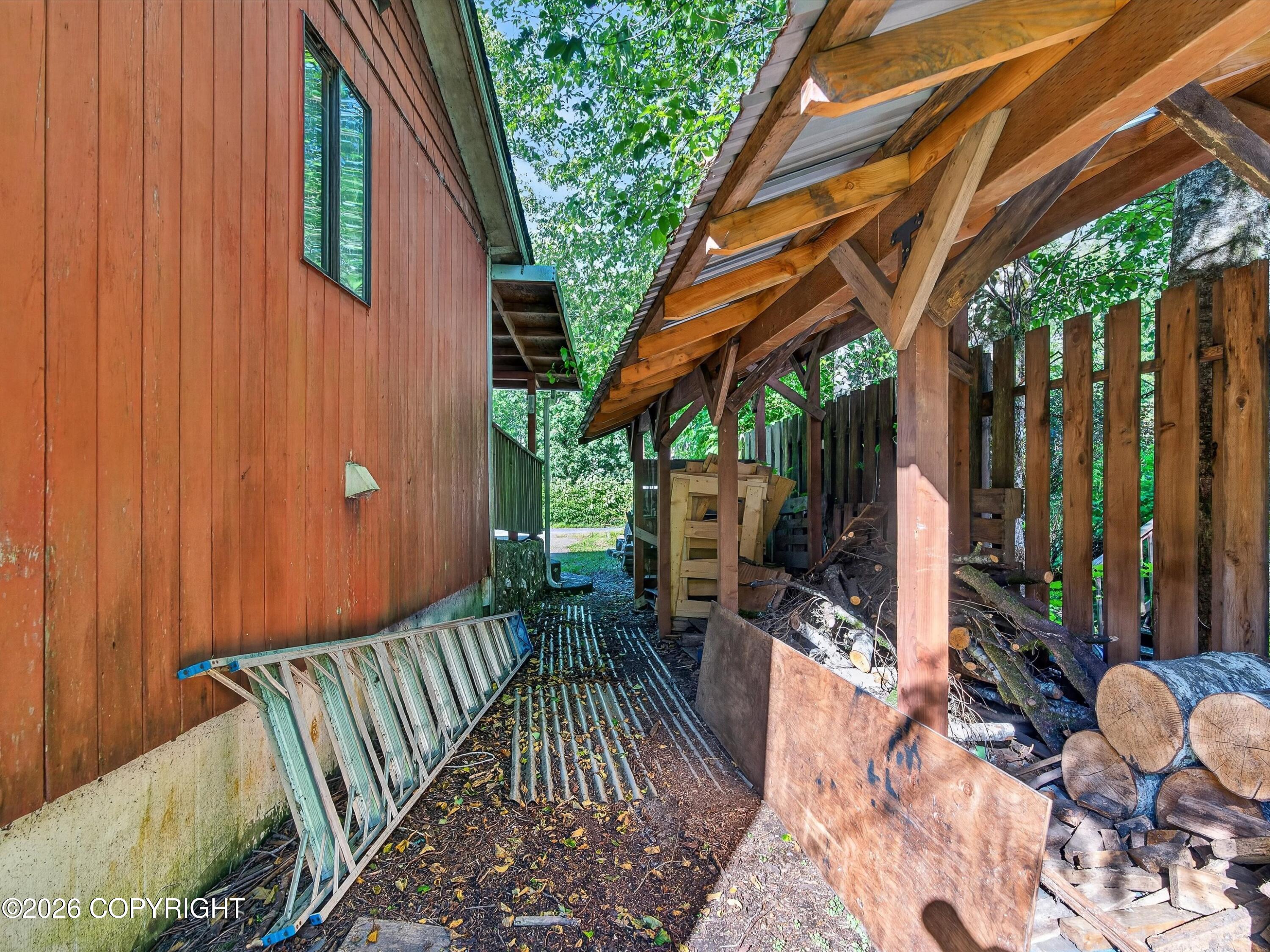 1000 Park Avenue Property Photo 31