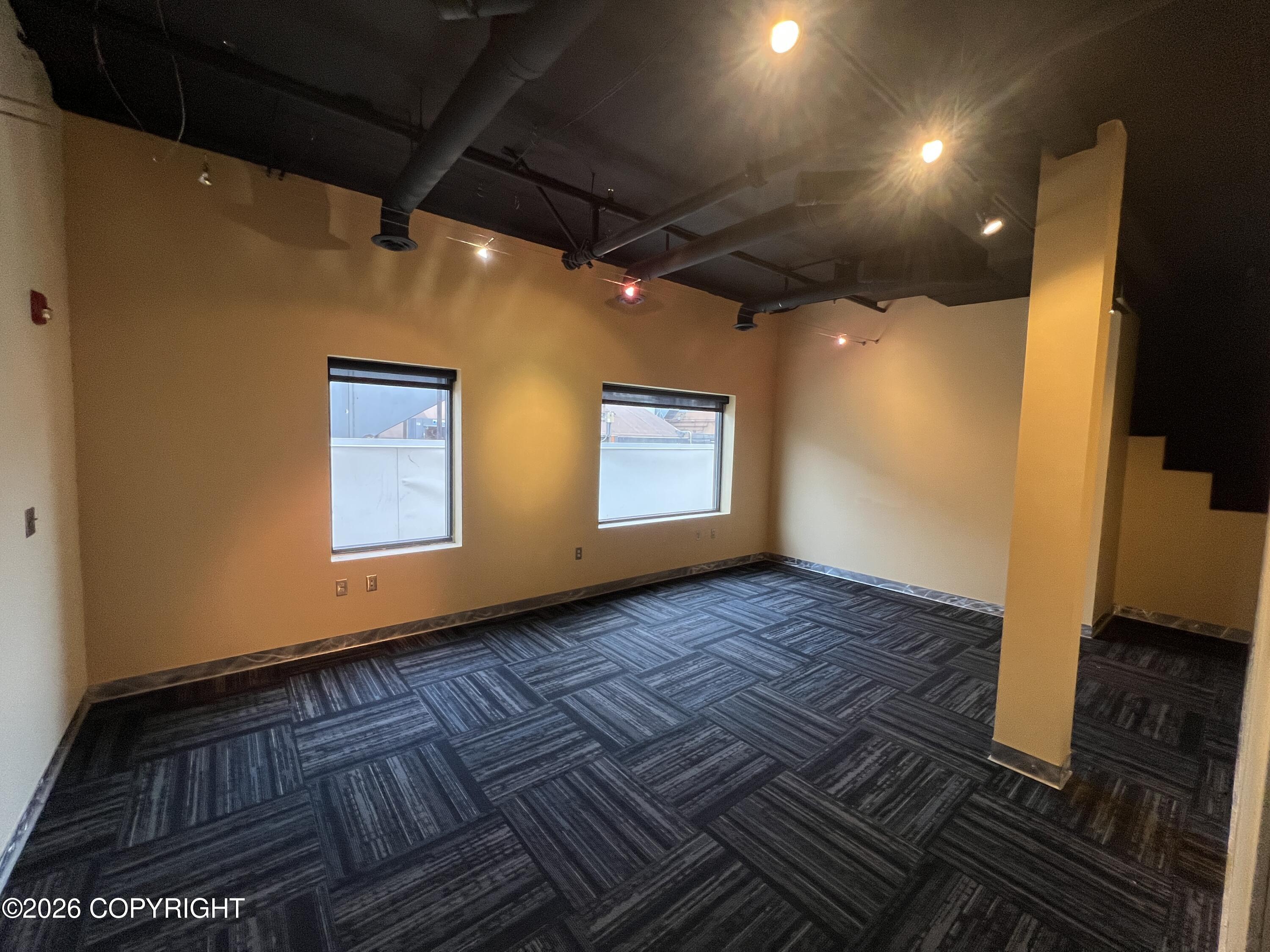 737 W 5th Avenue #207 Property Photo 3