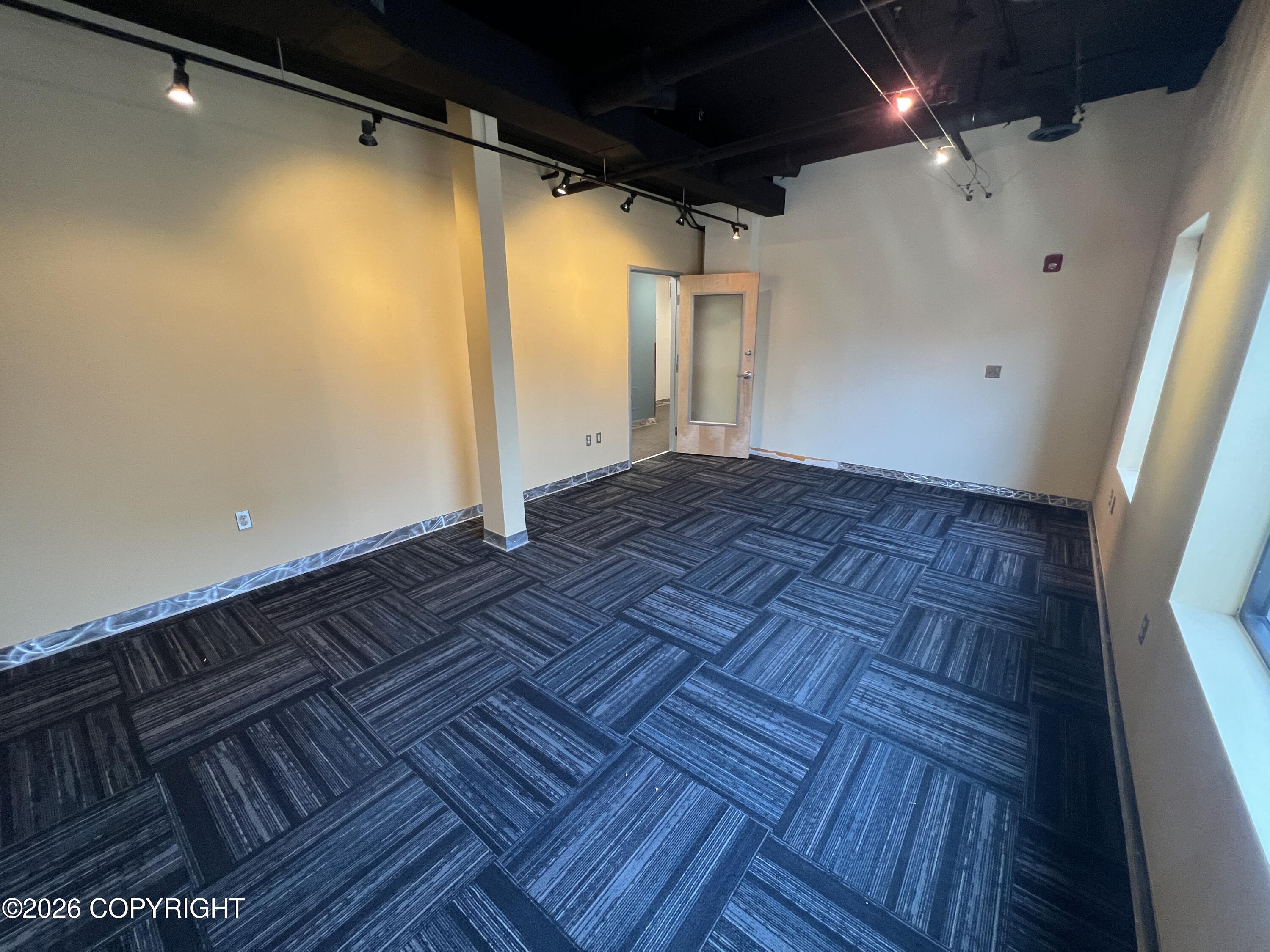 737 W 5th Avenue #207 Property Photo 4