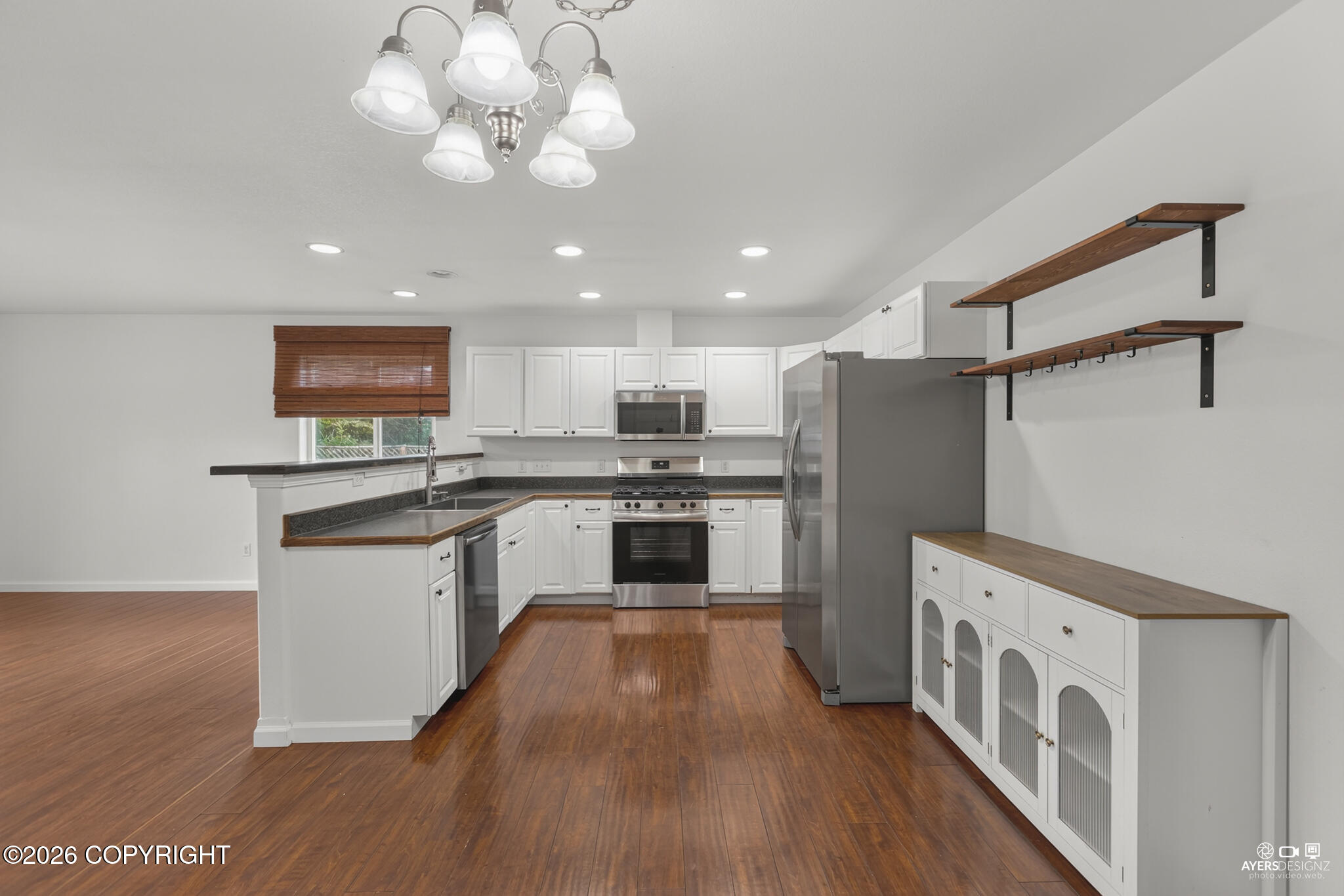 51112 Sea Quest Drive Property Photo 7