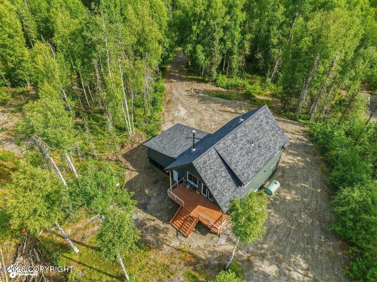 54762 S Salmon Run Road Property Photo 3