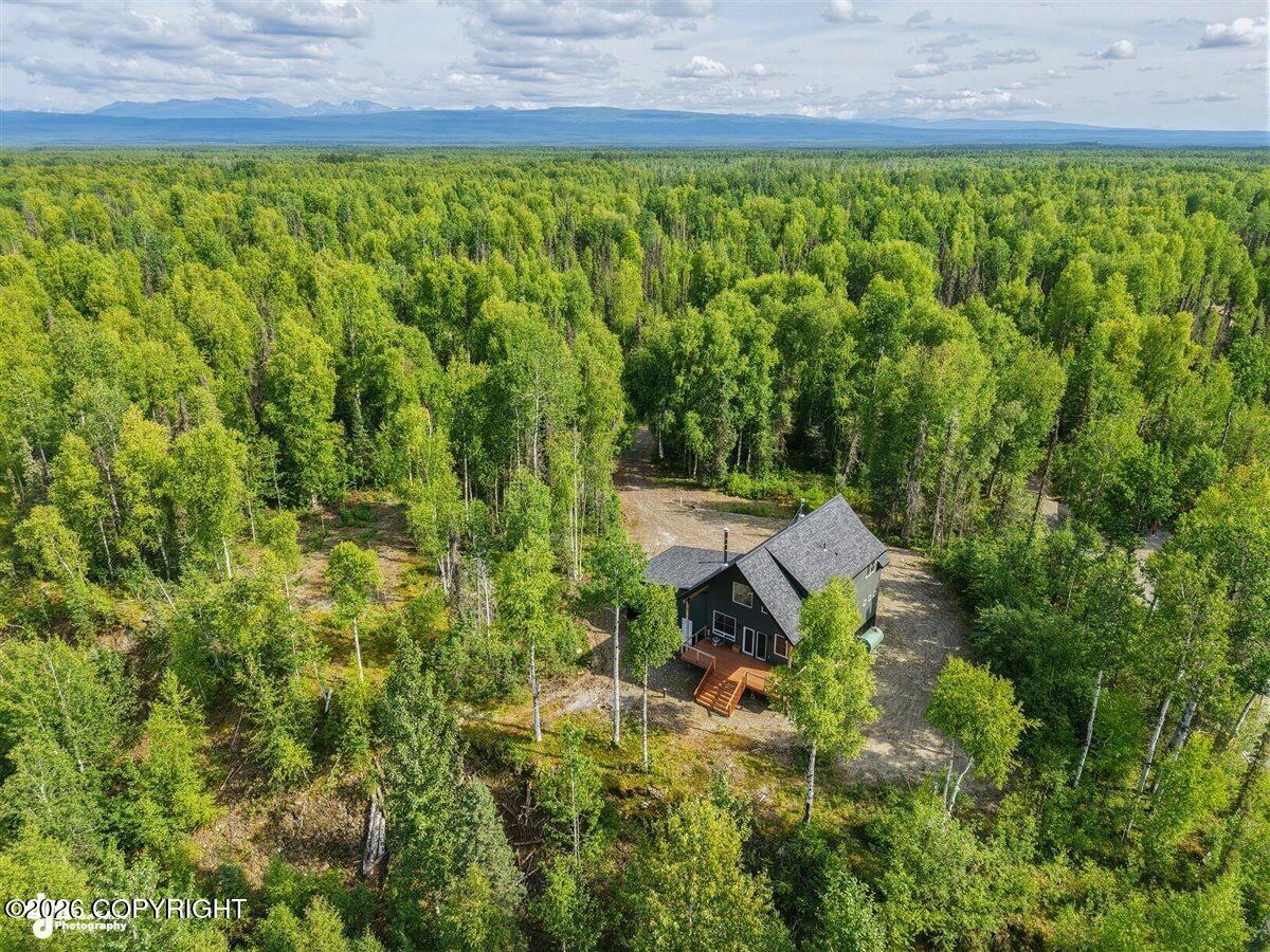 54762 S Salmon Run Road Property Photo 6