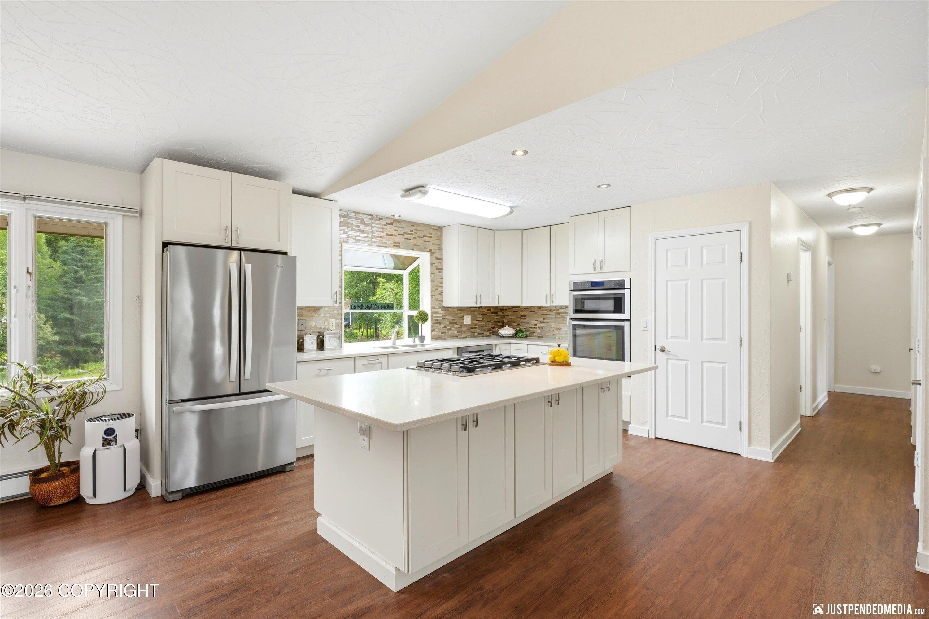 12935 Ridgeview Drive Property Photo 11