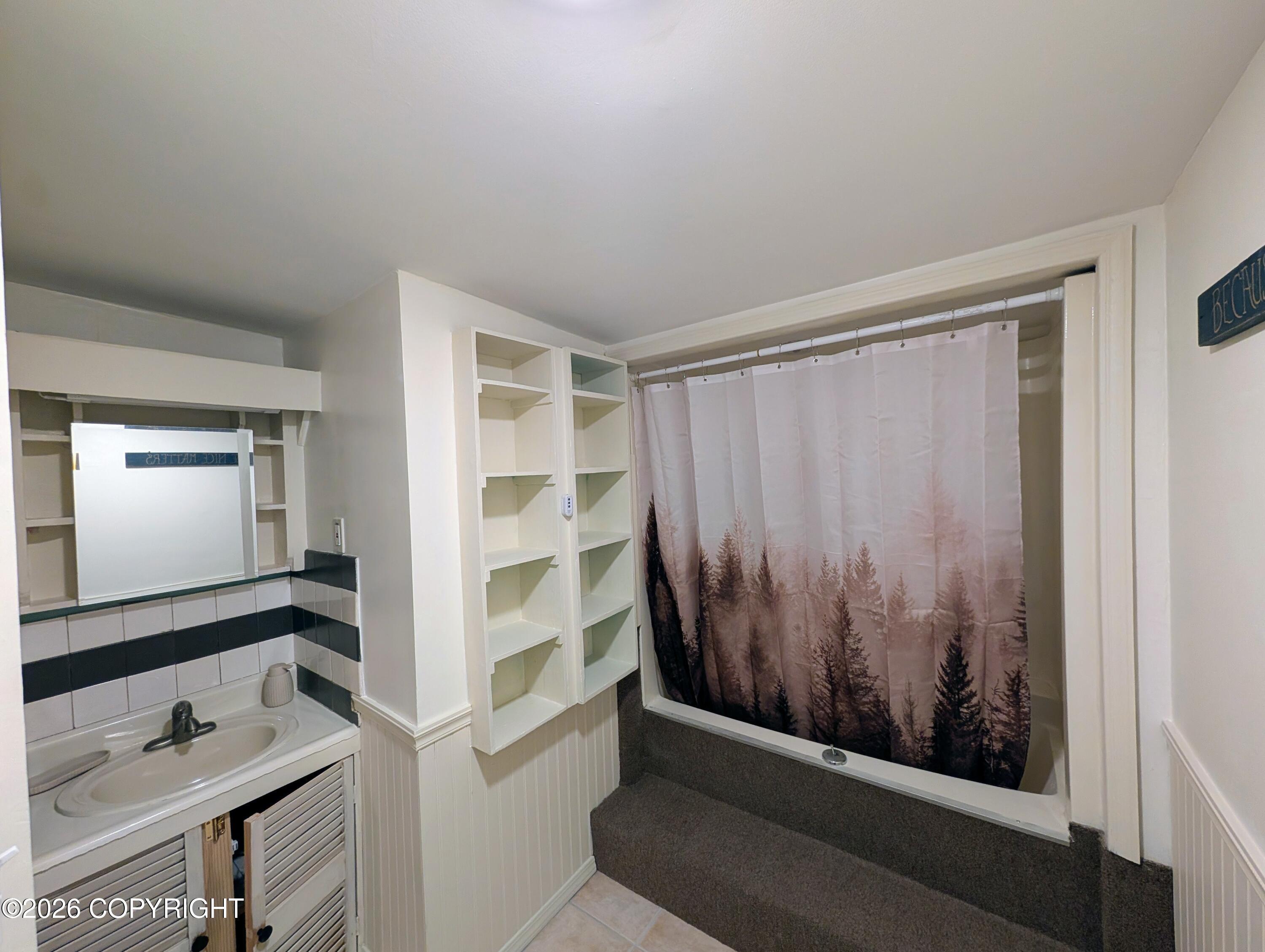 16027 Tovarish Lane Property Photo 22