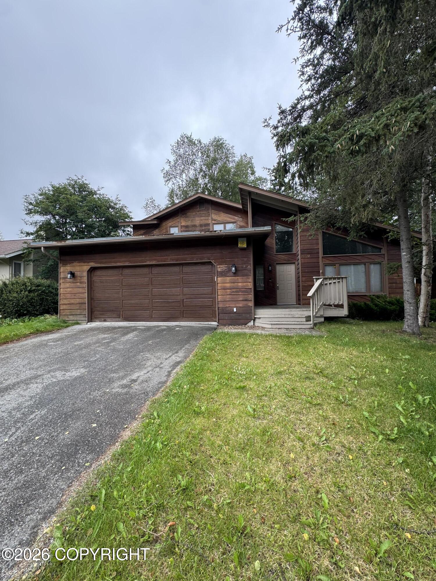 13710 Vern Drive Property Photo 1
