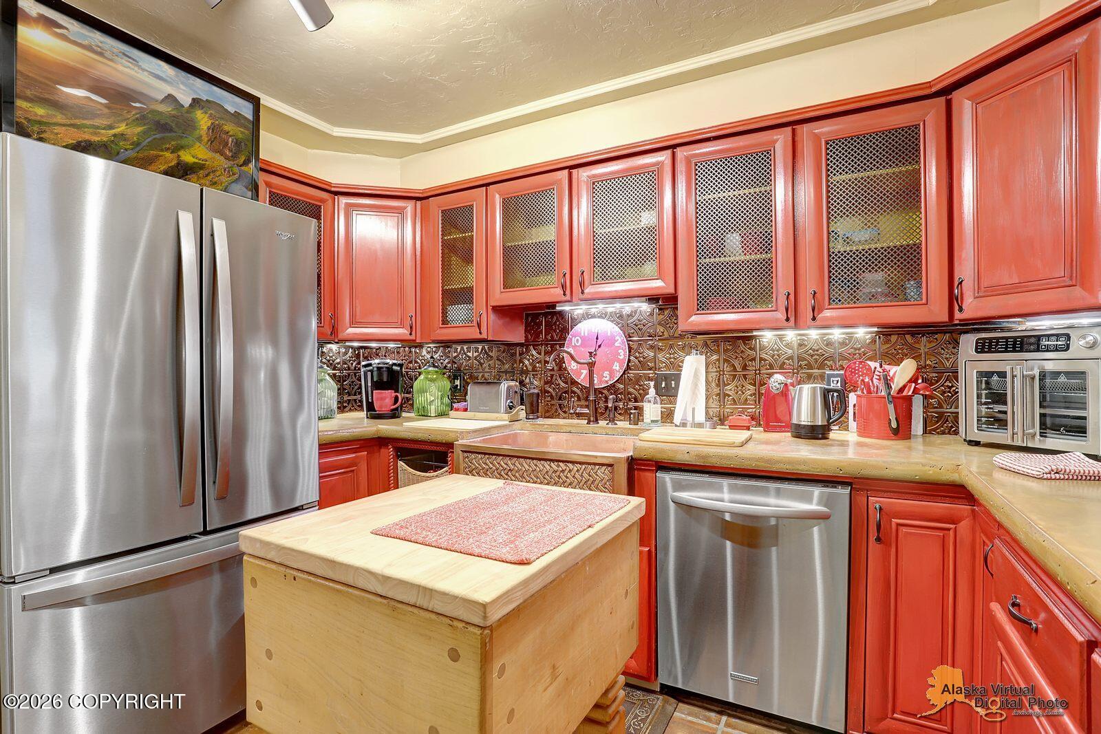 2232 Sorbus Way Property Photo 8