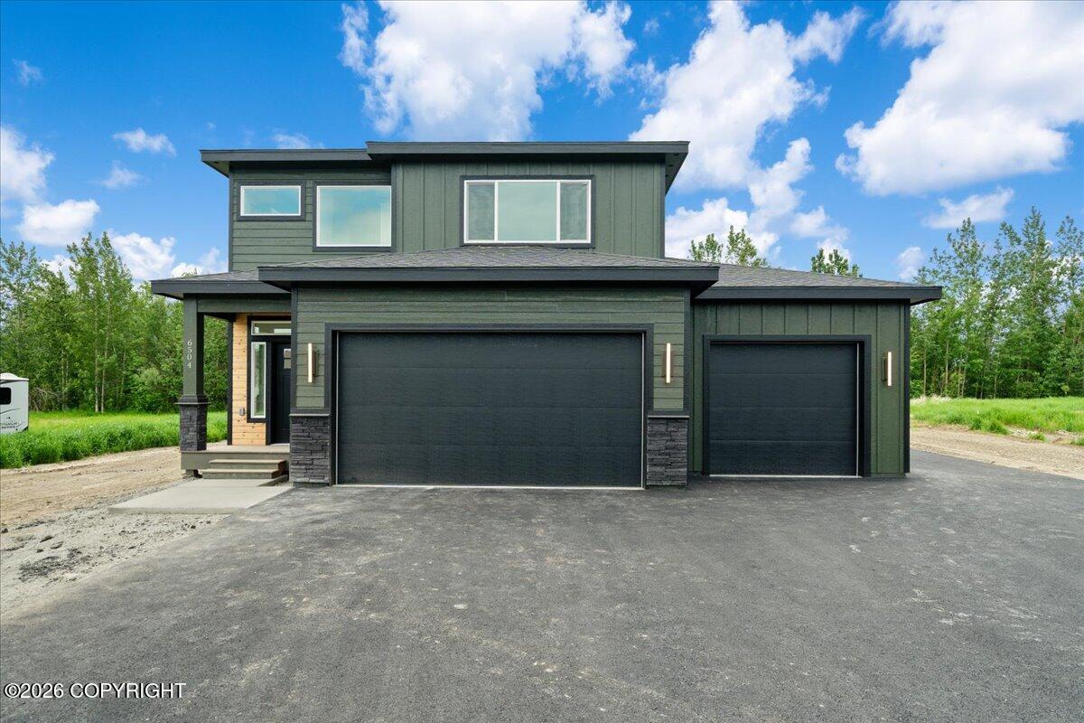 2528 S Rainbow View Circle Property Photo 1